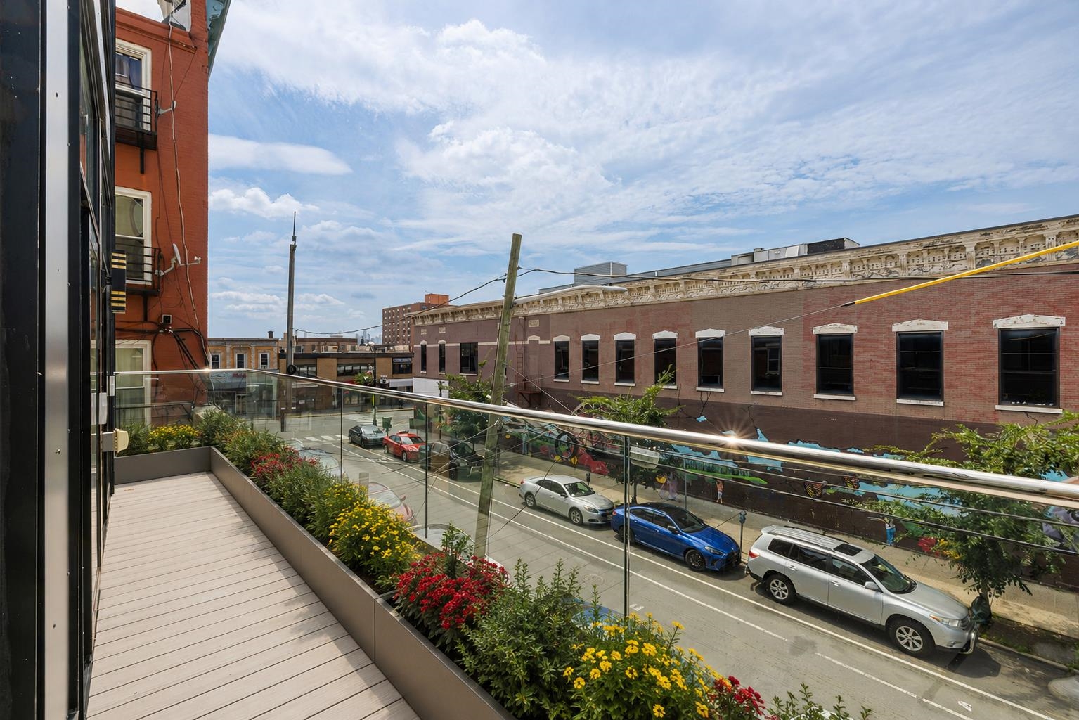 10 LINCOLN ST Unit: 2A
