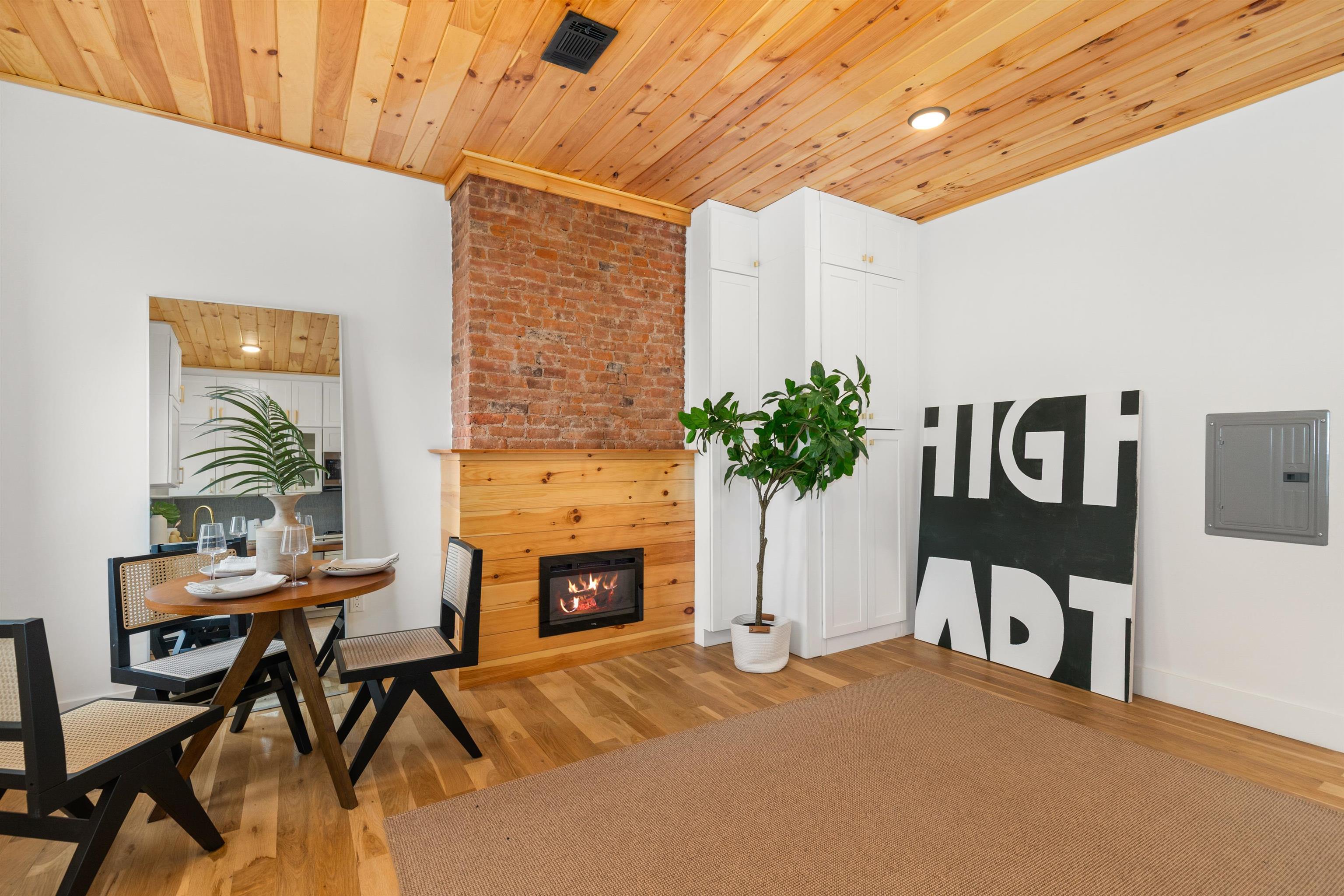297 NEW YORK AVE