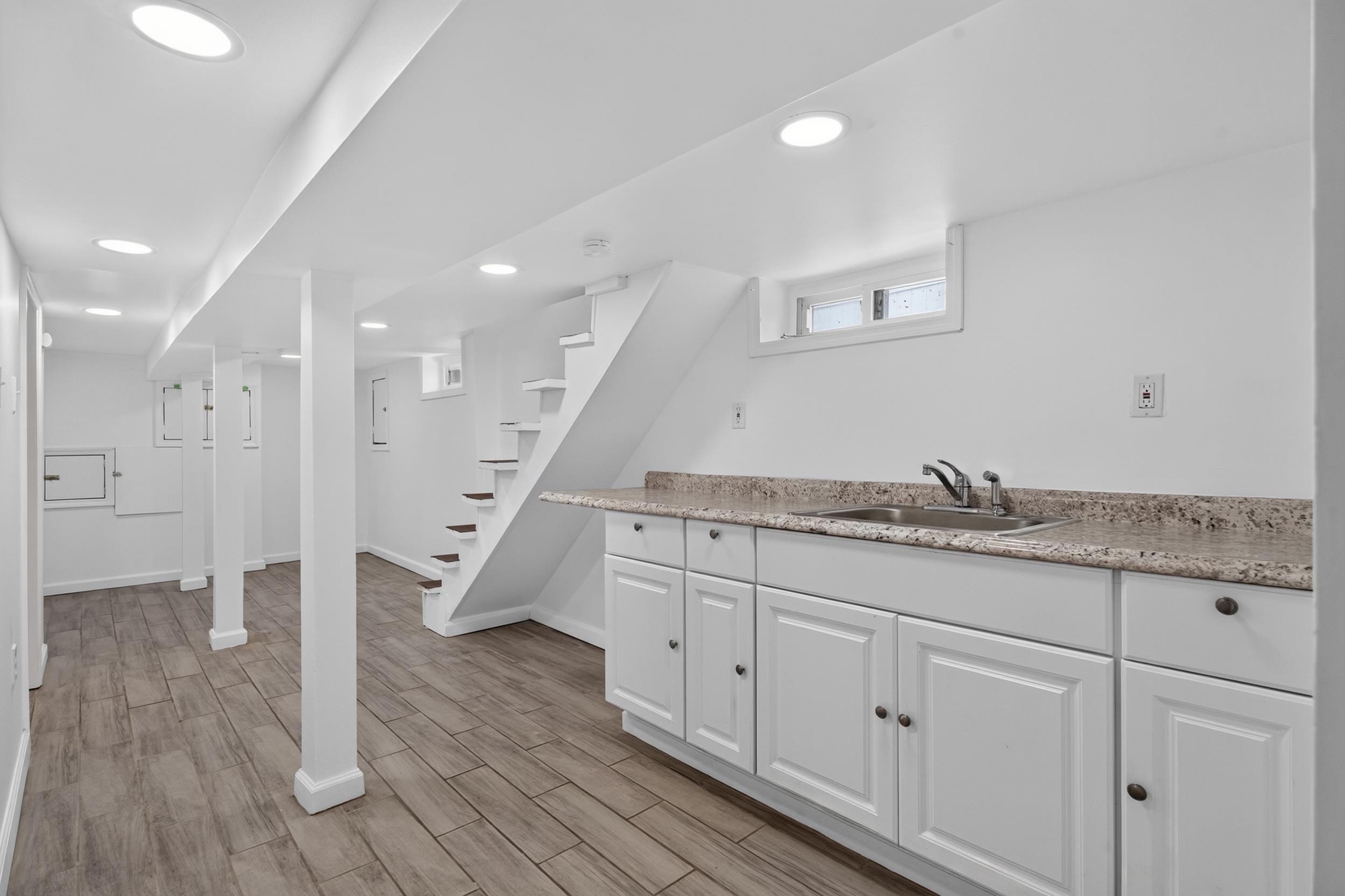 47 WEST 51ST ST