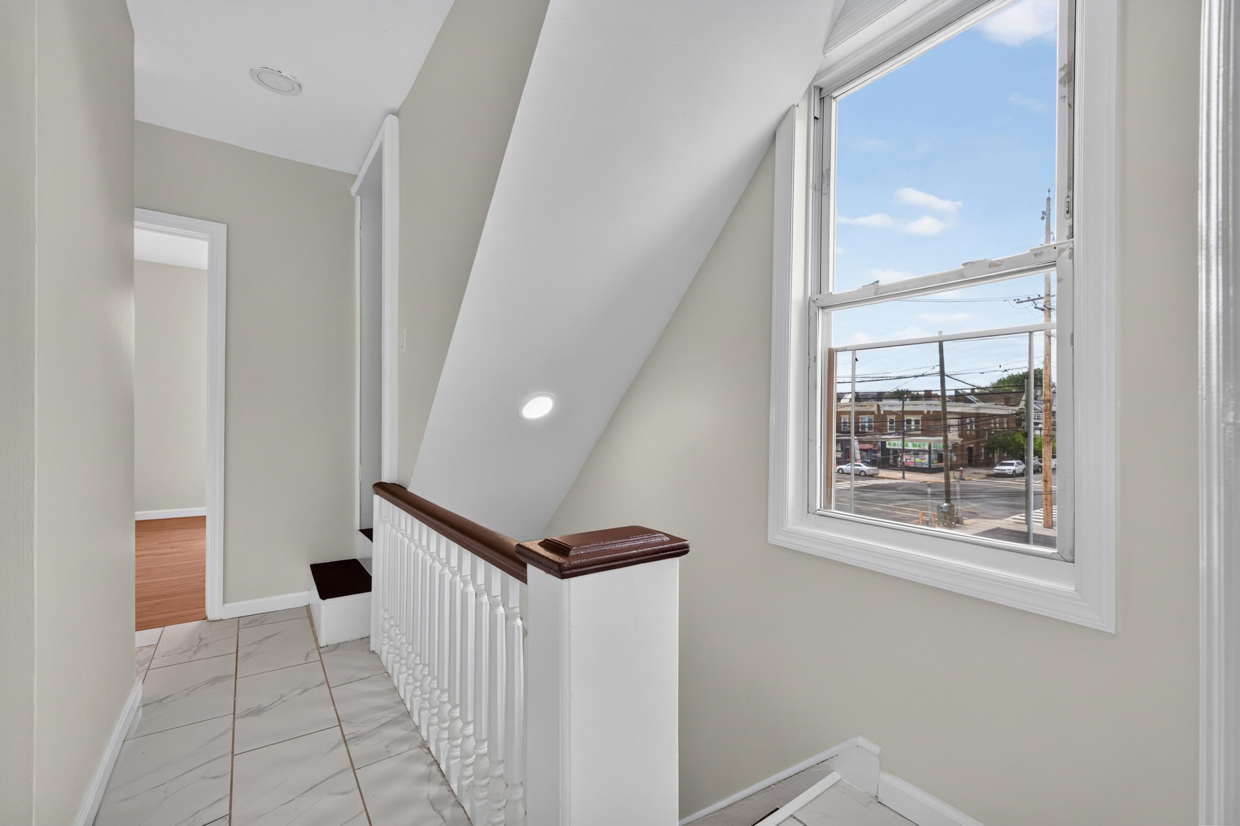 47 WEST 51ST ST
