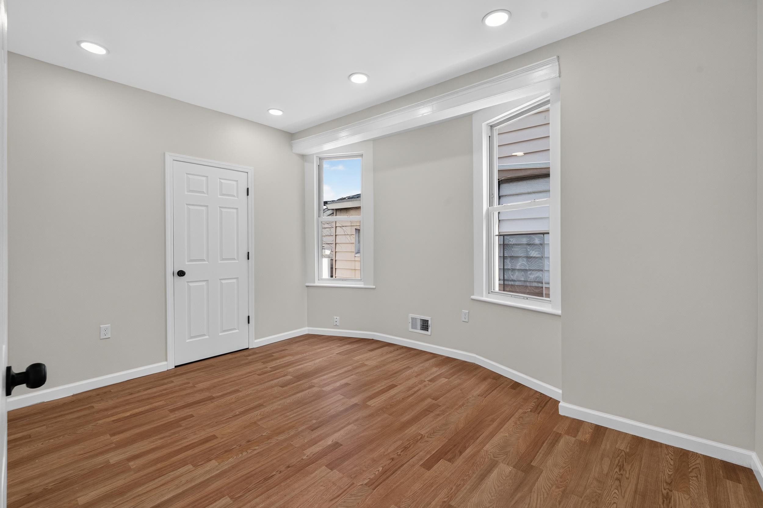 47 WEST 51ST ST