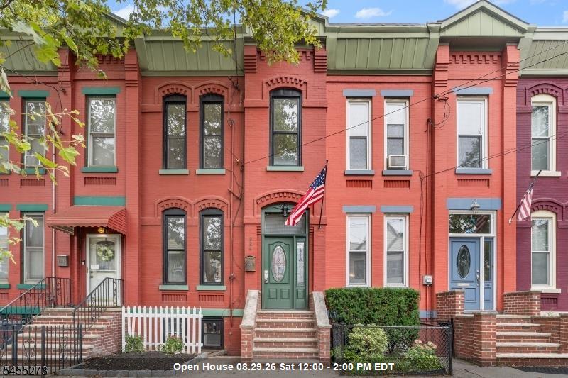 224 EGE AVE