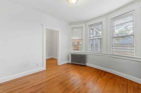 342 AVENUE E Unit: 2