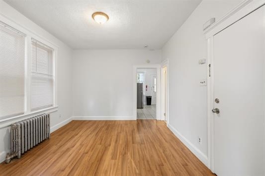 342 AVENUE E Unit: 2