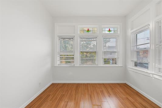 342 AVENUE E Unit: 2