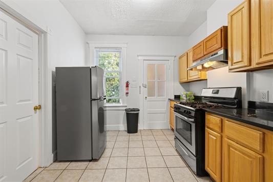 342 AVENUE E Unit: 2