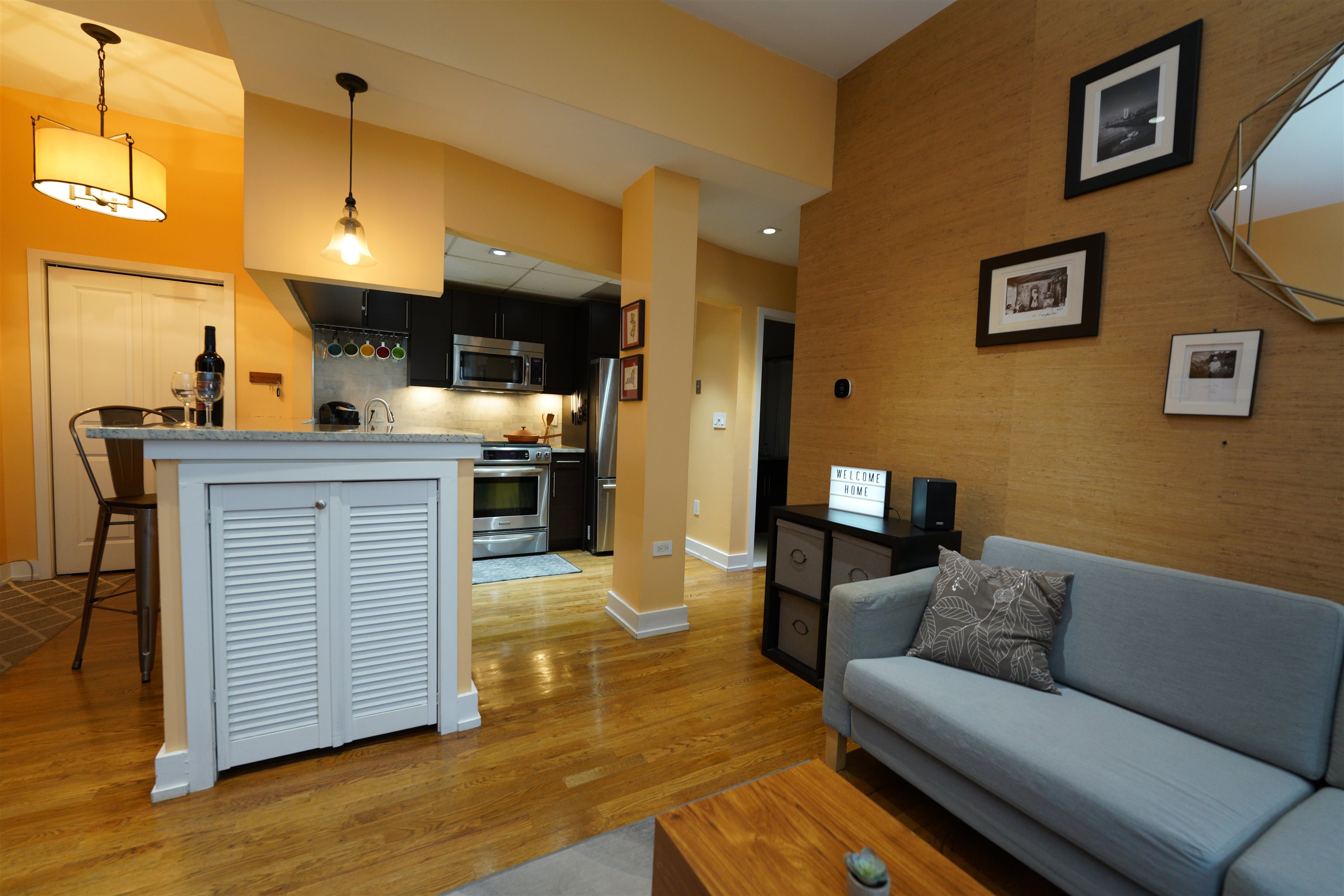 187 WAYNE ST Unit: 212
