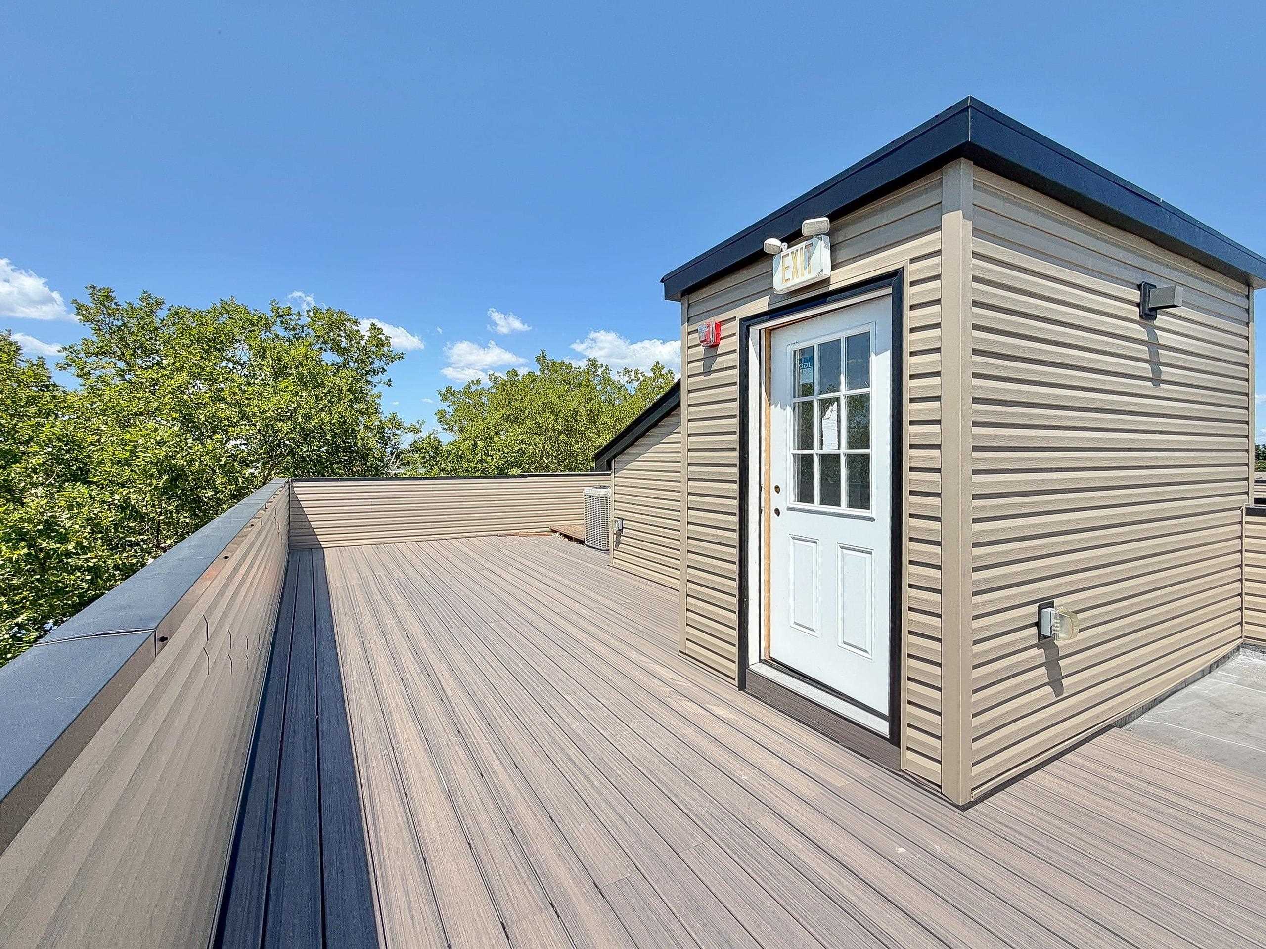 1902 JOHN F KENNEDY BLVD Unit: 4