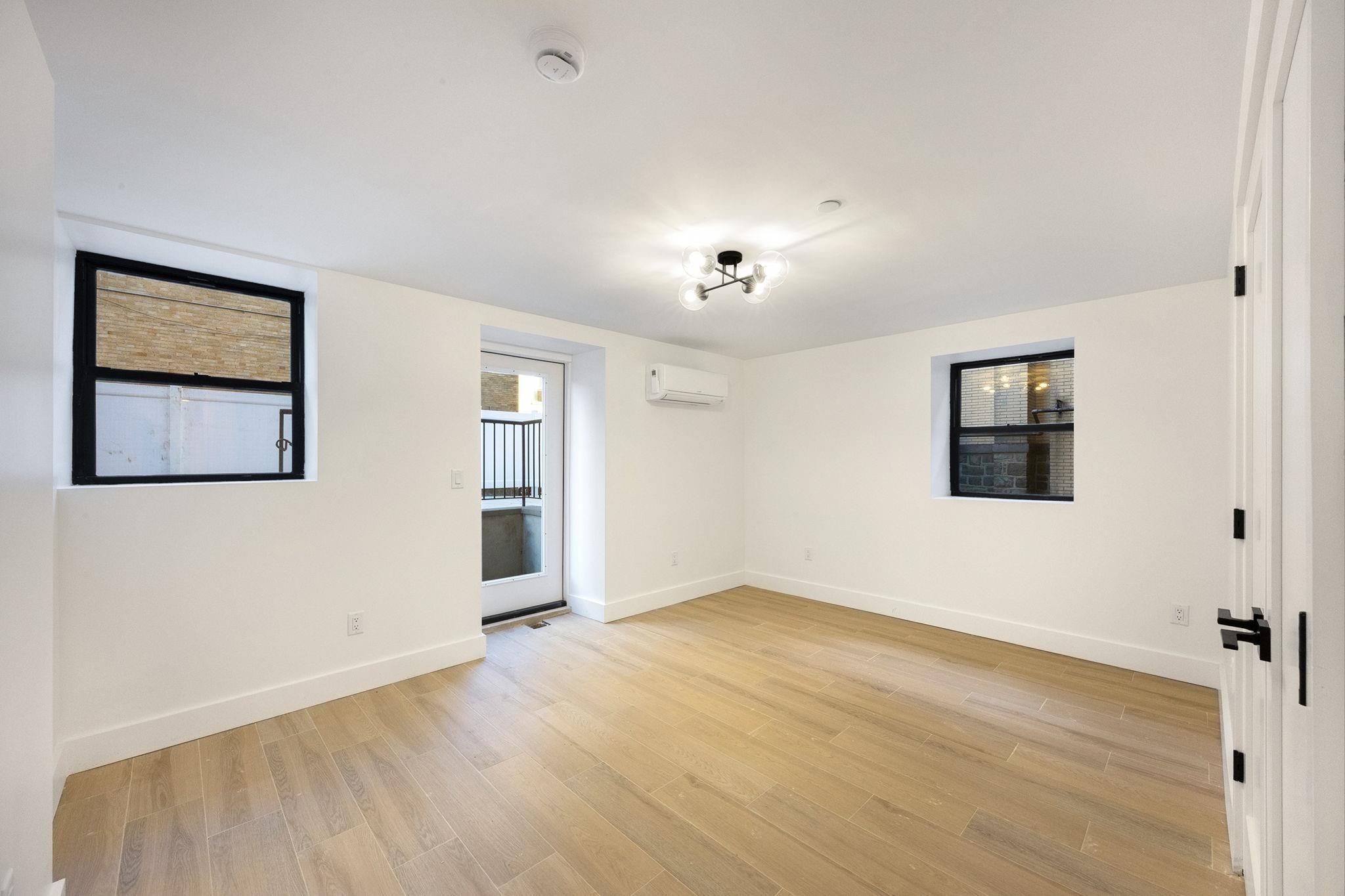 166 HANCOCK AVE Unit: G01