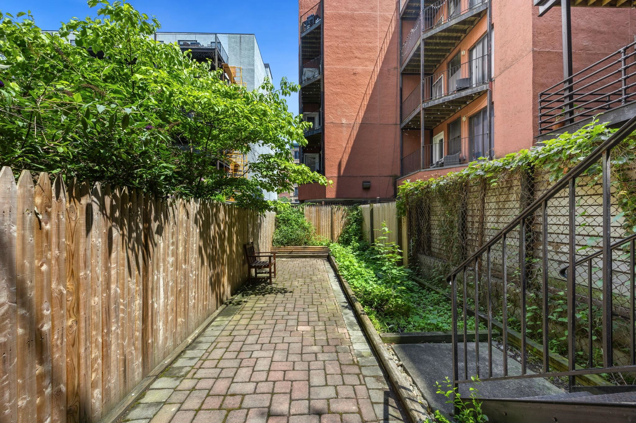 107 HARRISON ST Unit: 2