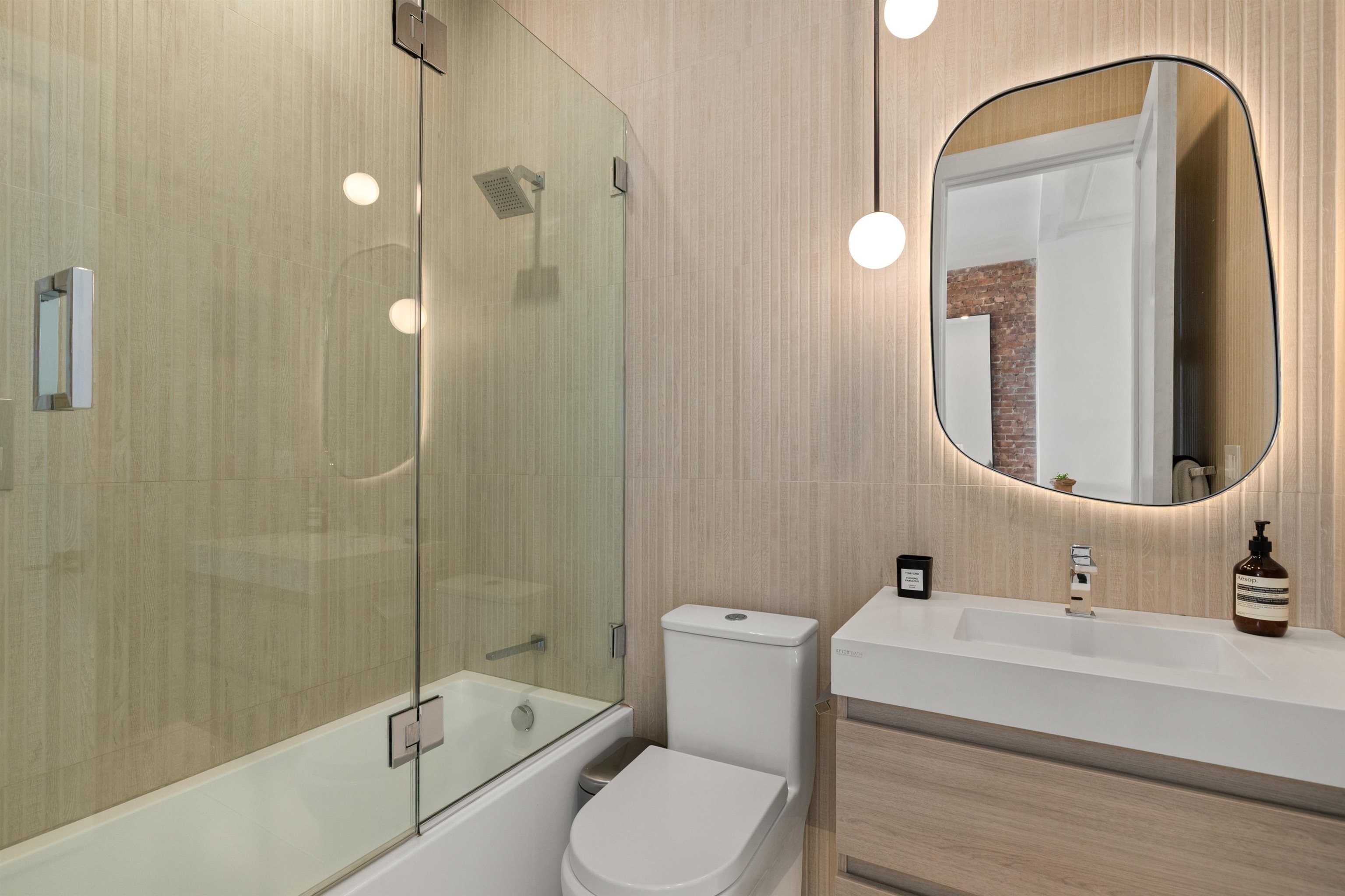 644 PALISADE AVE Unit: 2