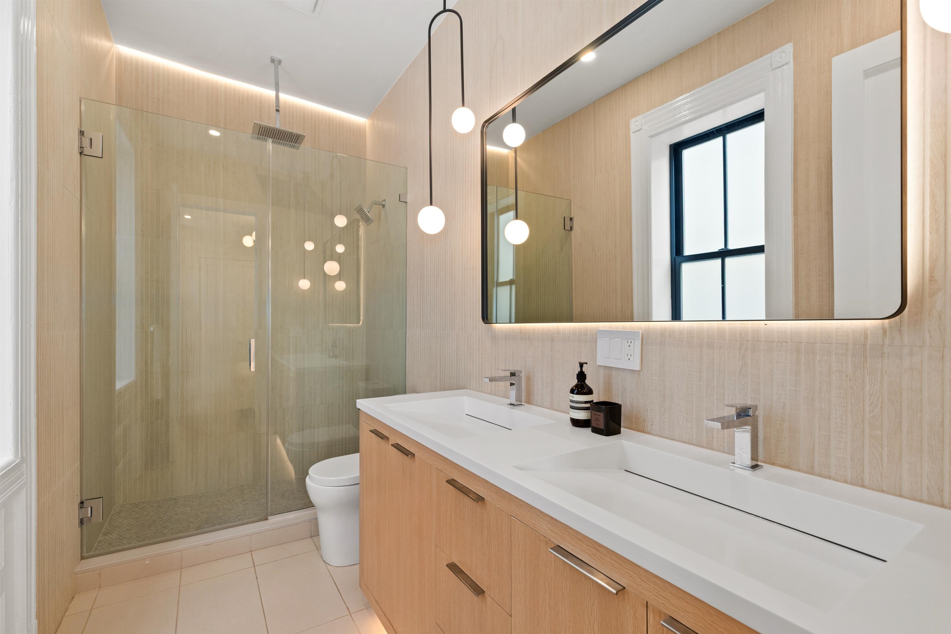 644 PALISADE AVE Unit: 2