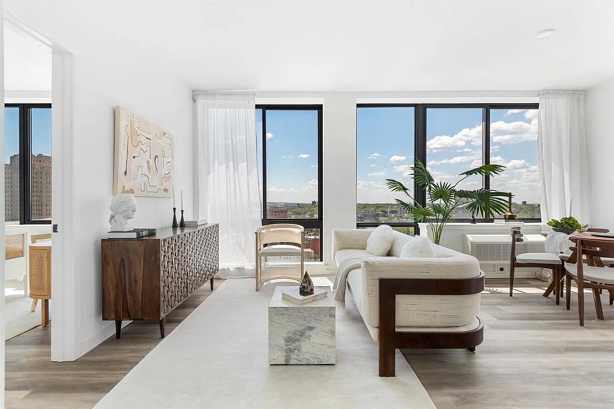 55 JORDAN AVE Unit: 1510