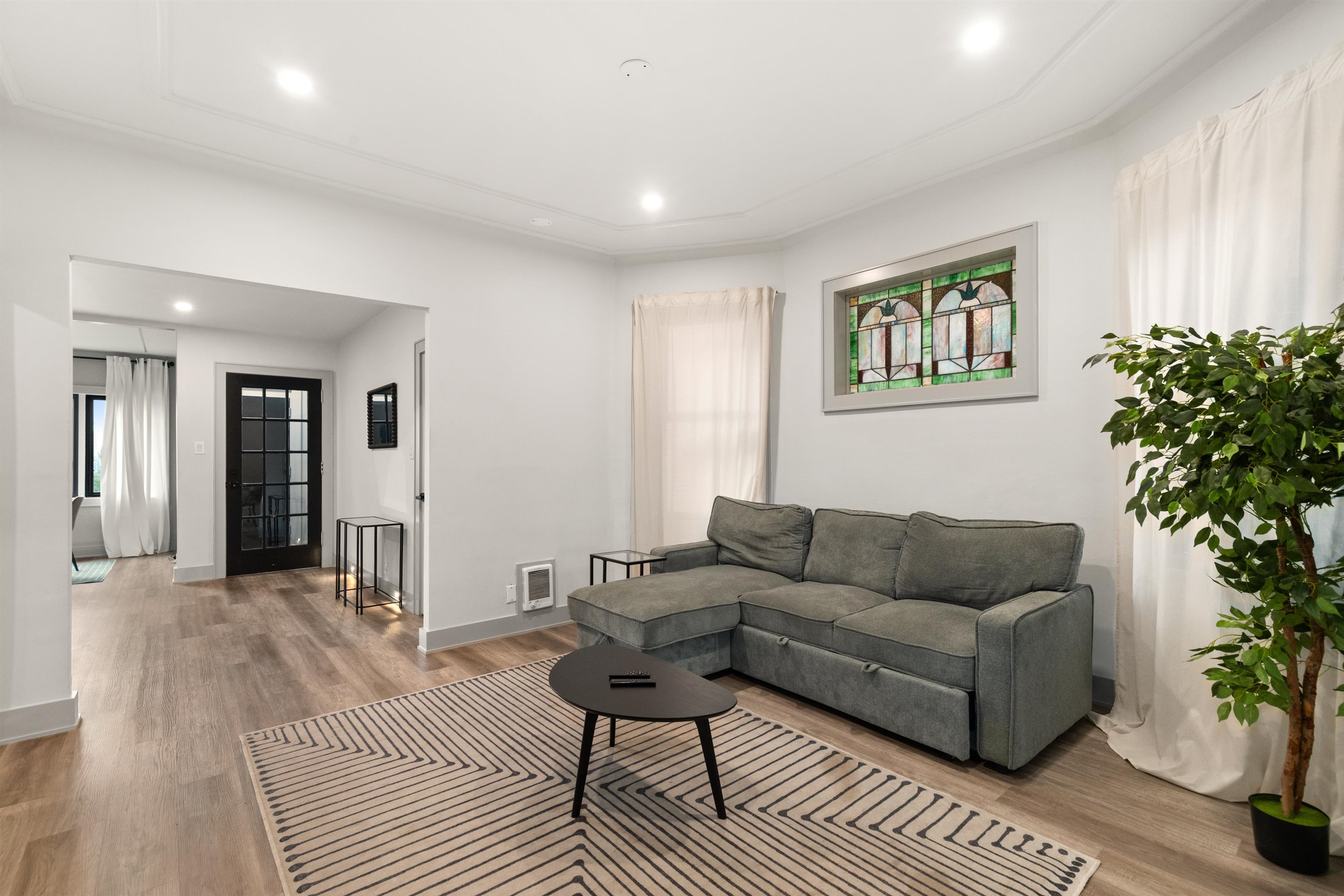 6115 BLVD EAST Unit: 2