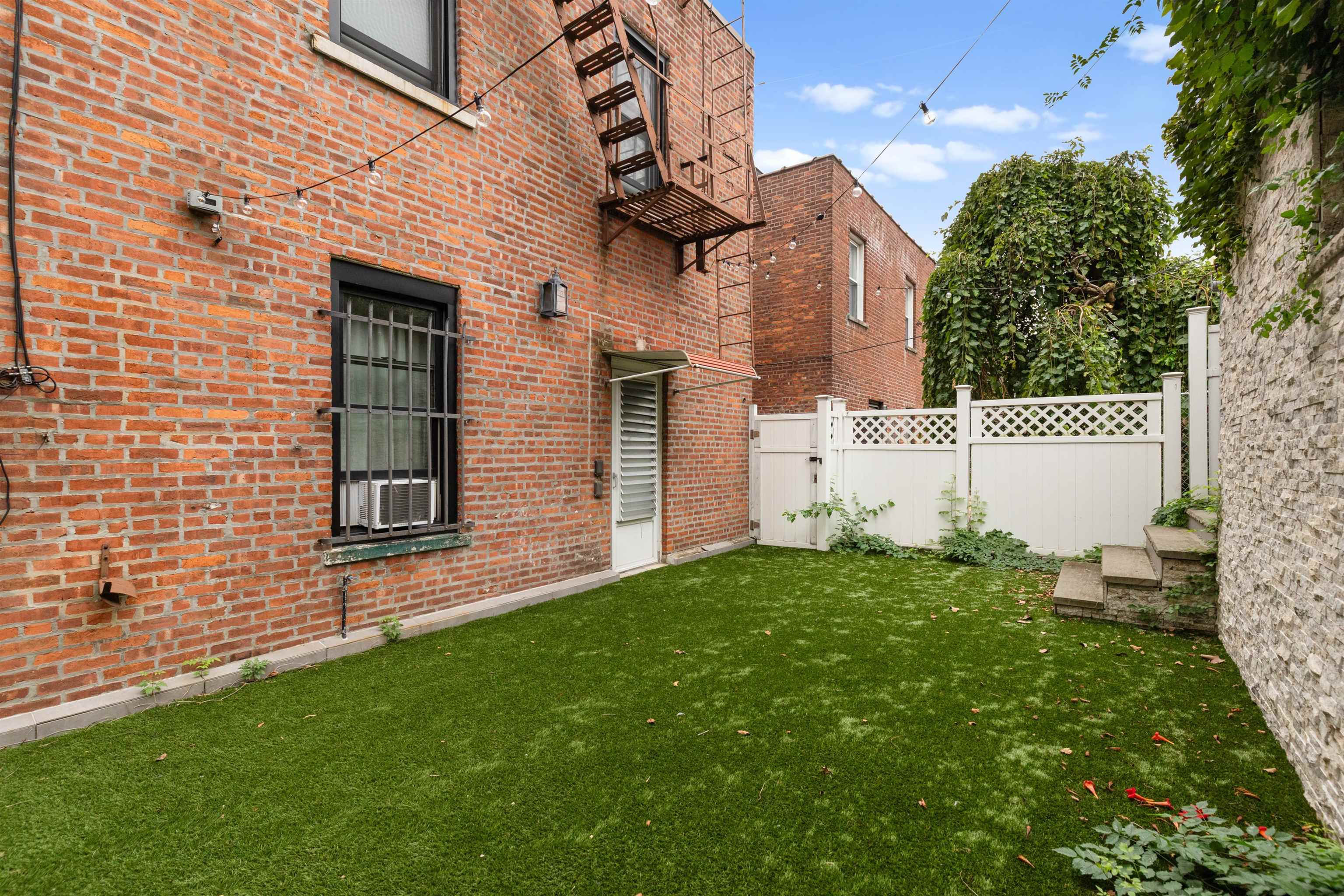 6115 BLVD EAST Unit: 2