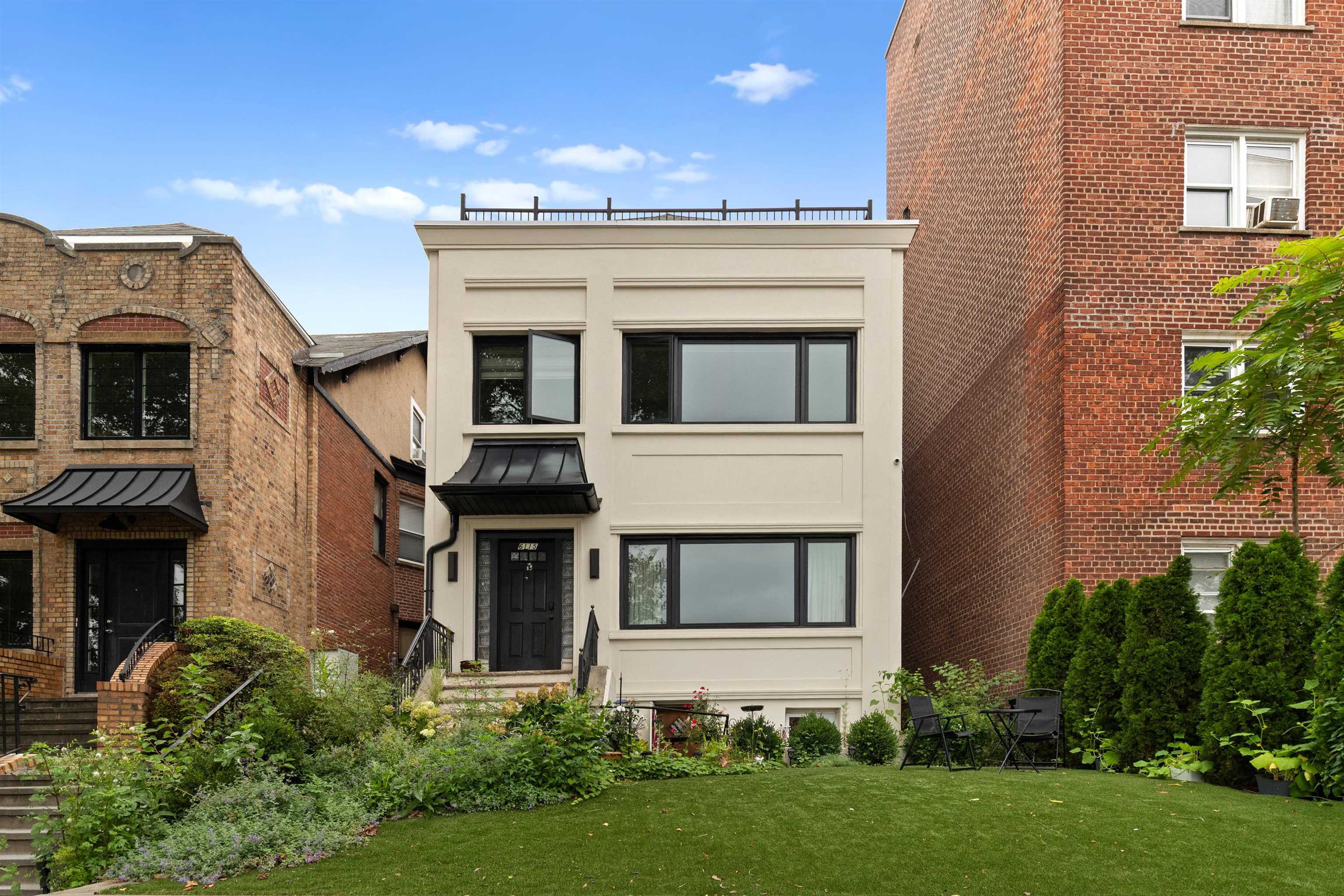 6115 BLVD EAST Unit: 2