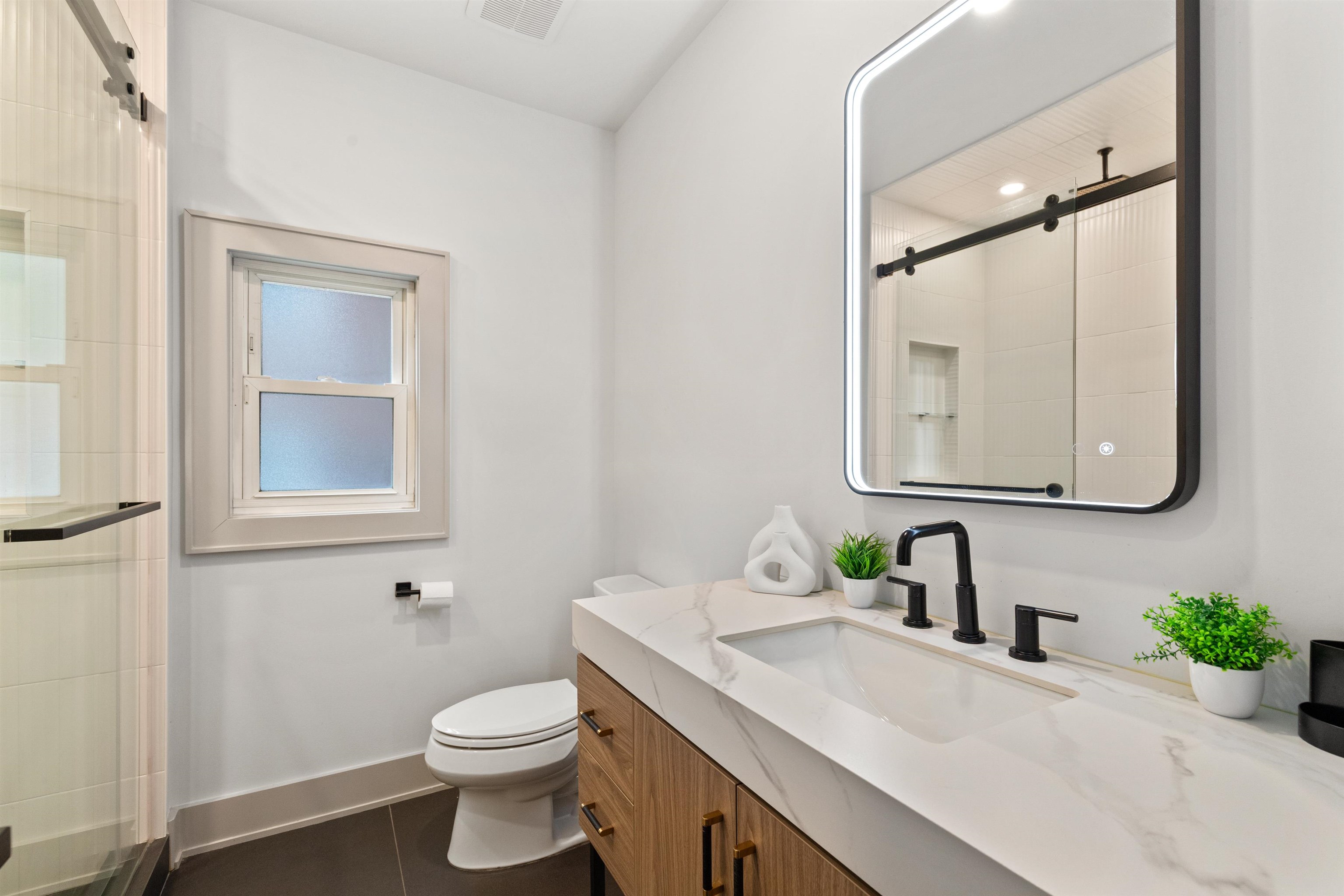 6115 BLVD EAST Unit: 2