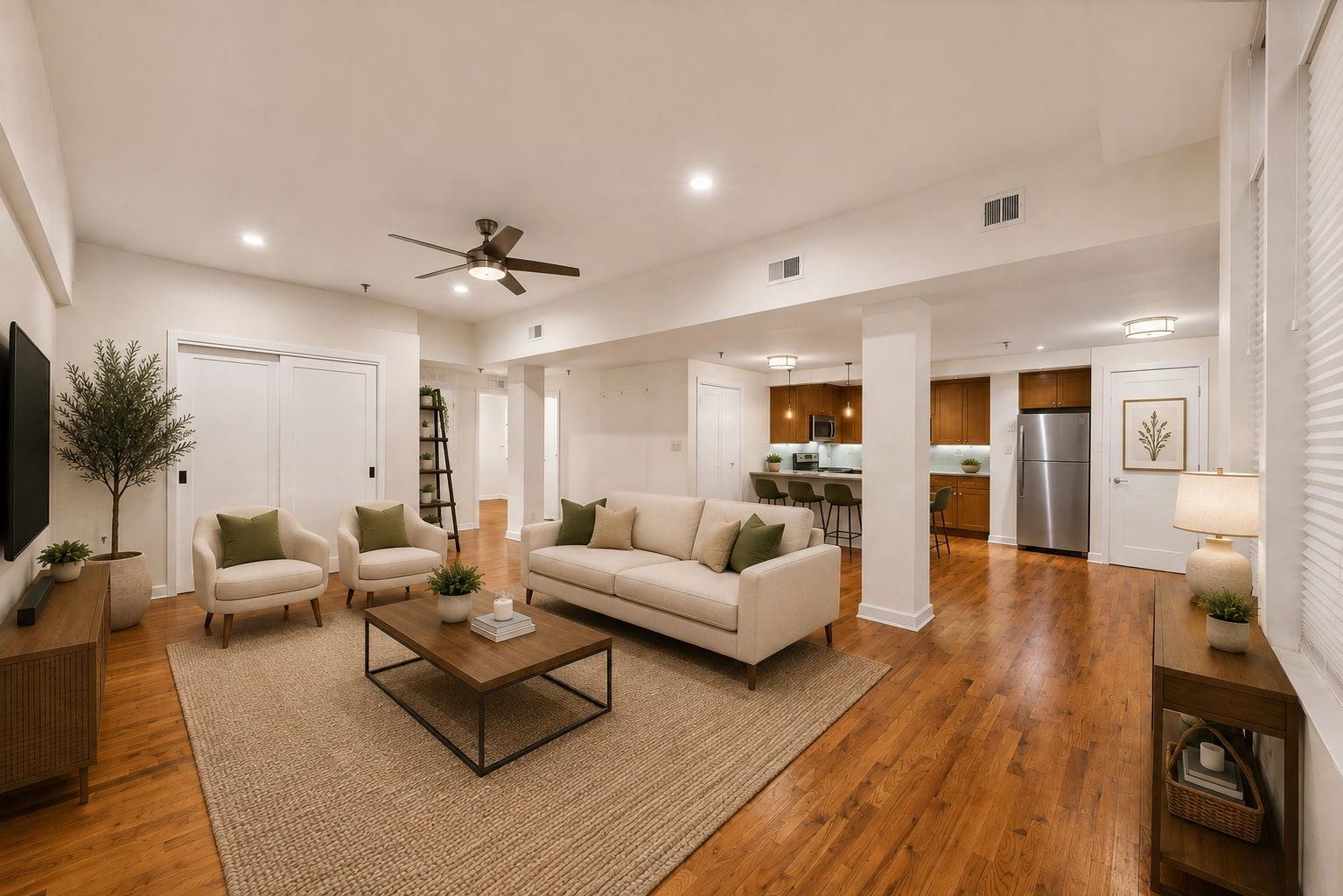 357 VARICK ST Unit: 224b