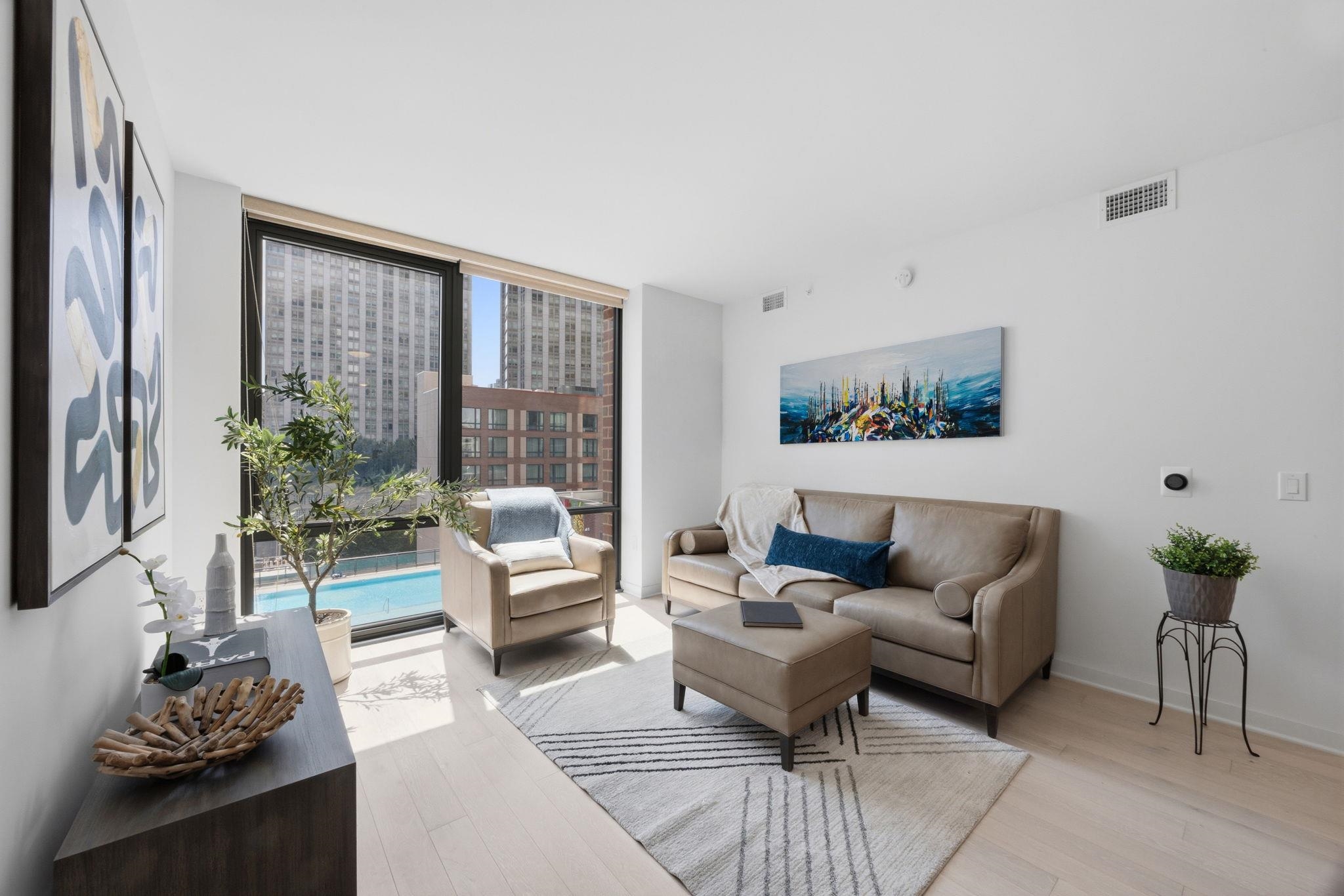 151 BAY ST Unit: 1005