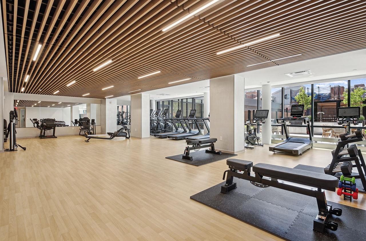 151 BAY ST Unit: 1005