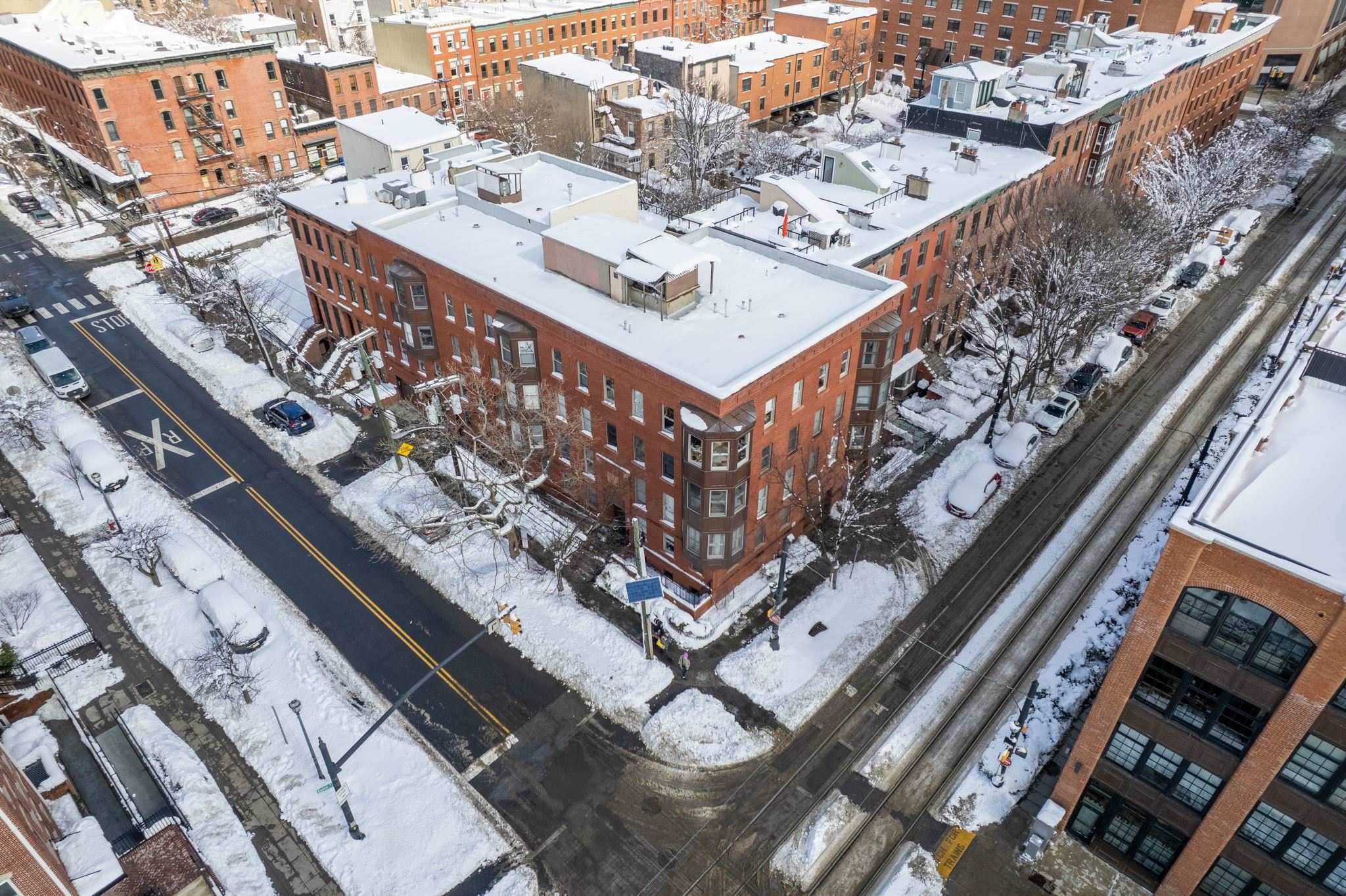 180 WASHINGTON ST Unit: 2