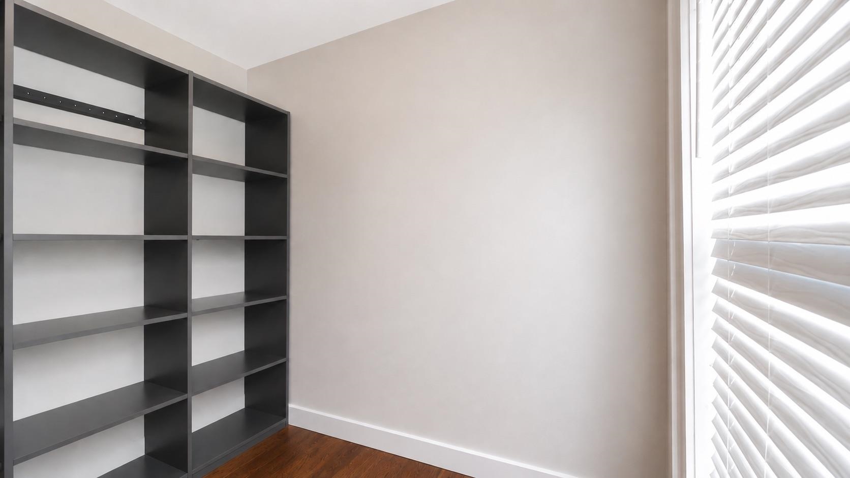 221 BRUNSWICK ST Unit: 3