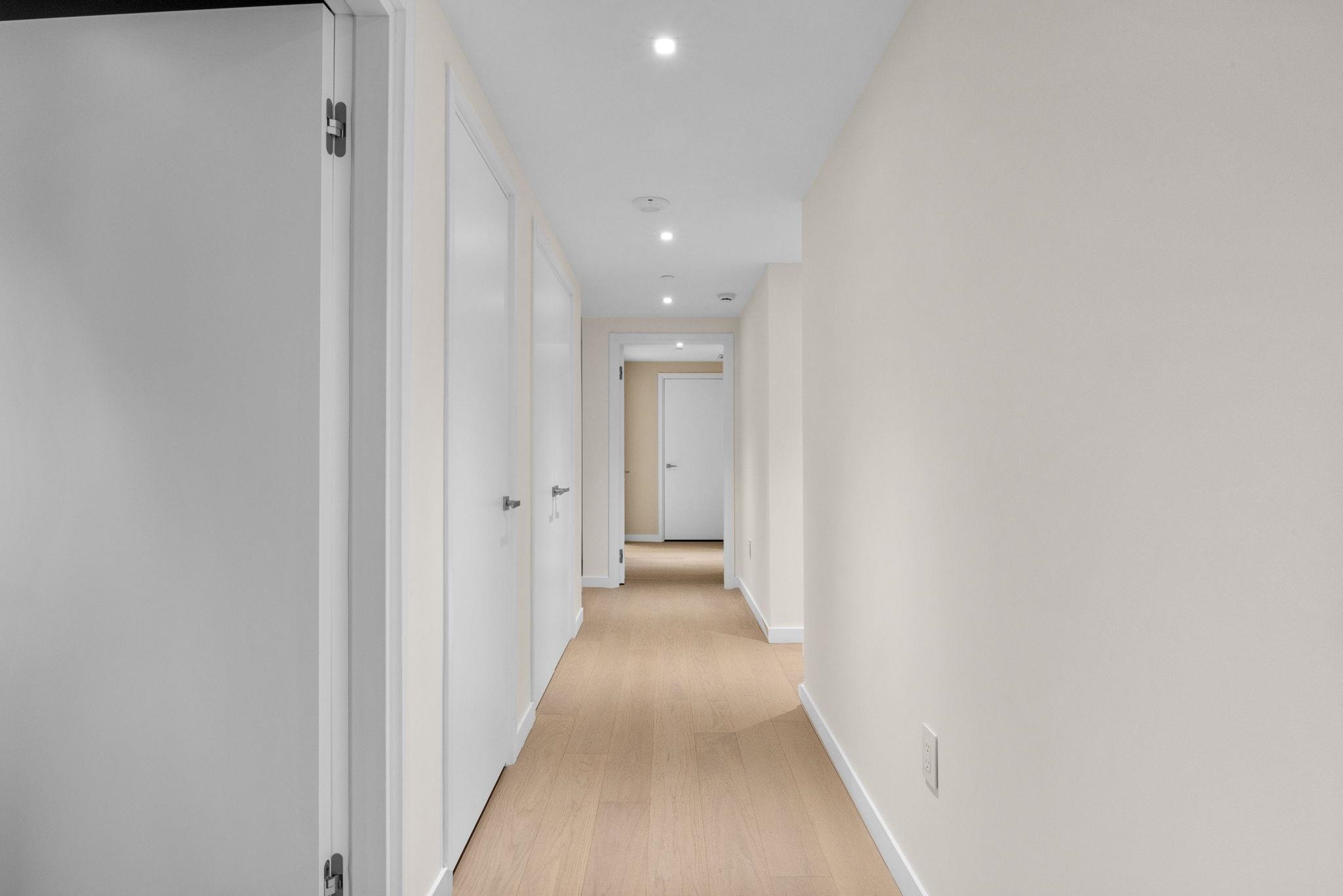 144 1ST ST Unit: 9N