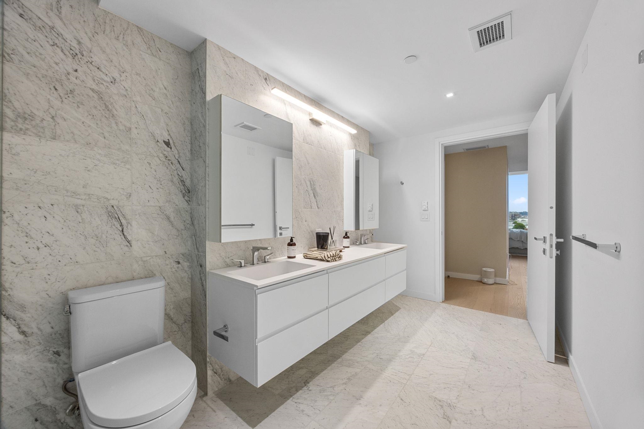 144 1ST ST Unit: 9N