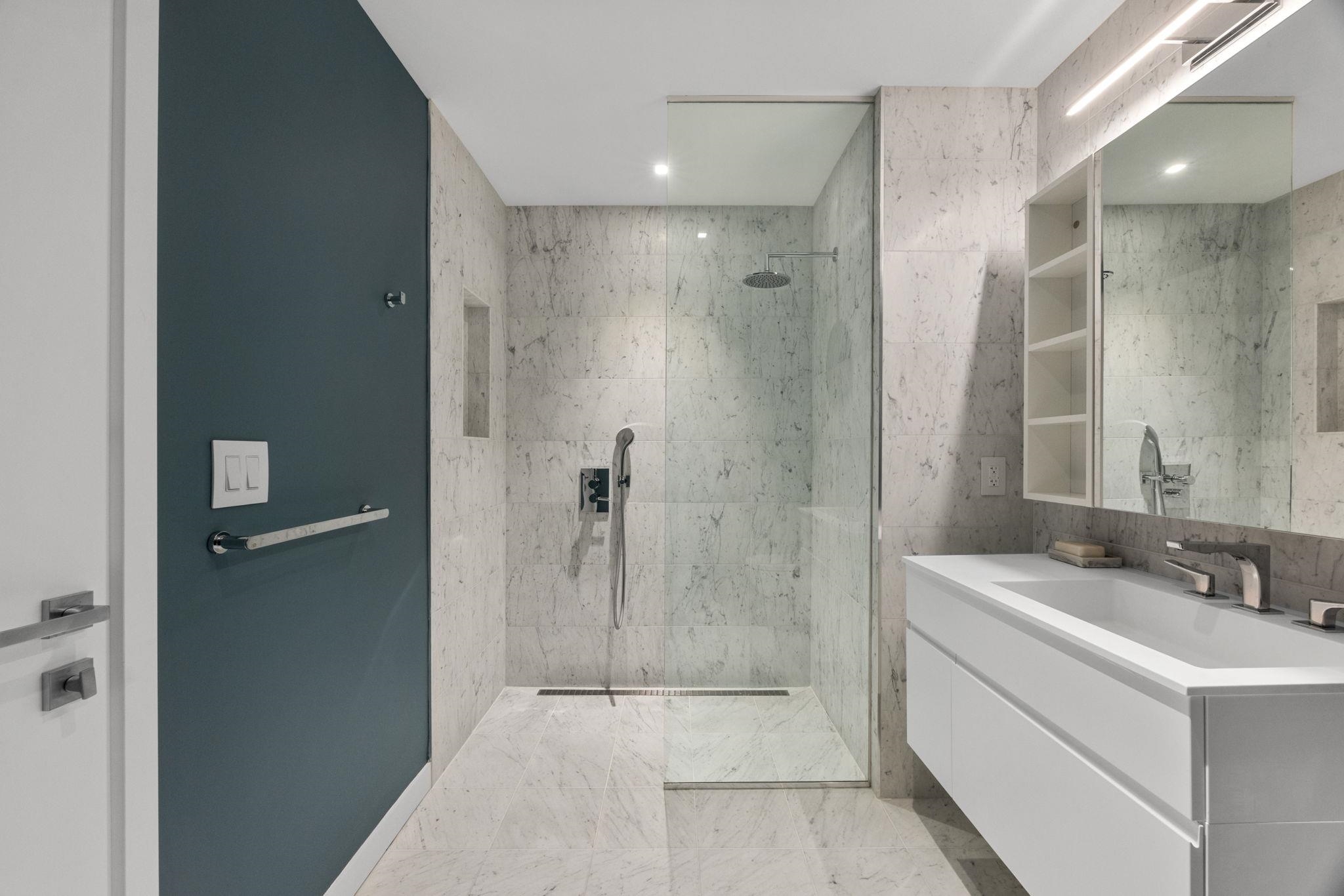 144 1ST ST Unit: 9N