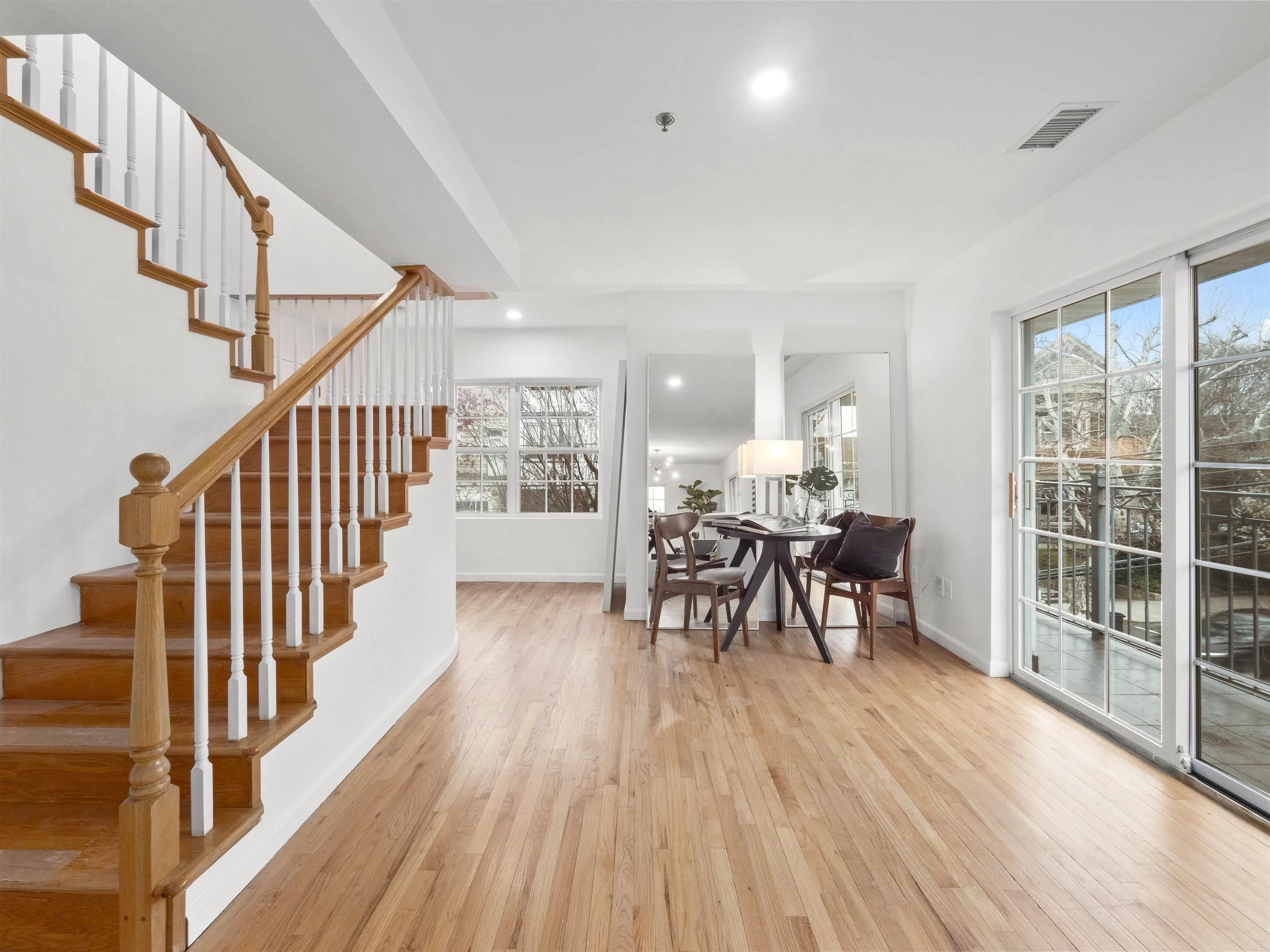 5311 FAIRVIEW TERRACE Unit: 3
