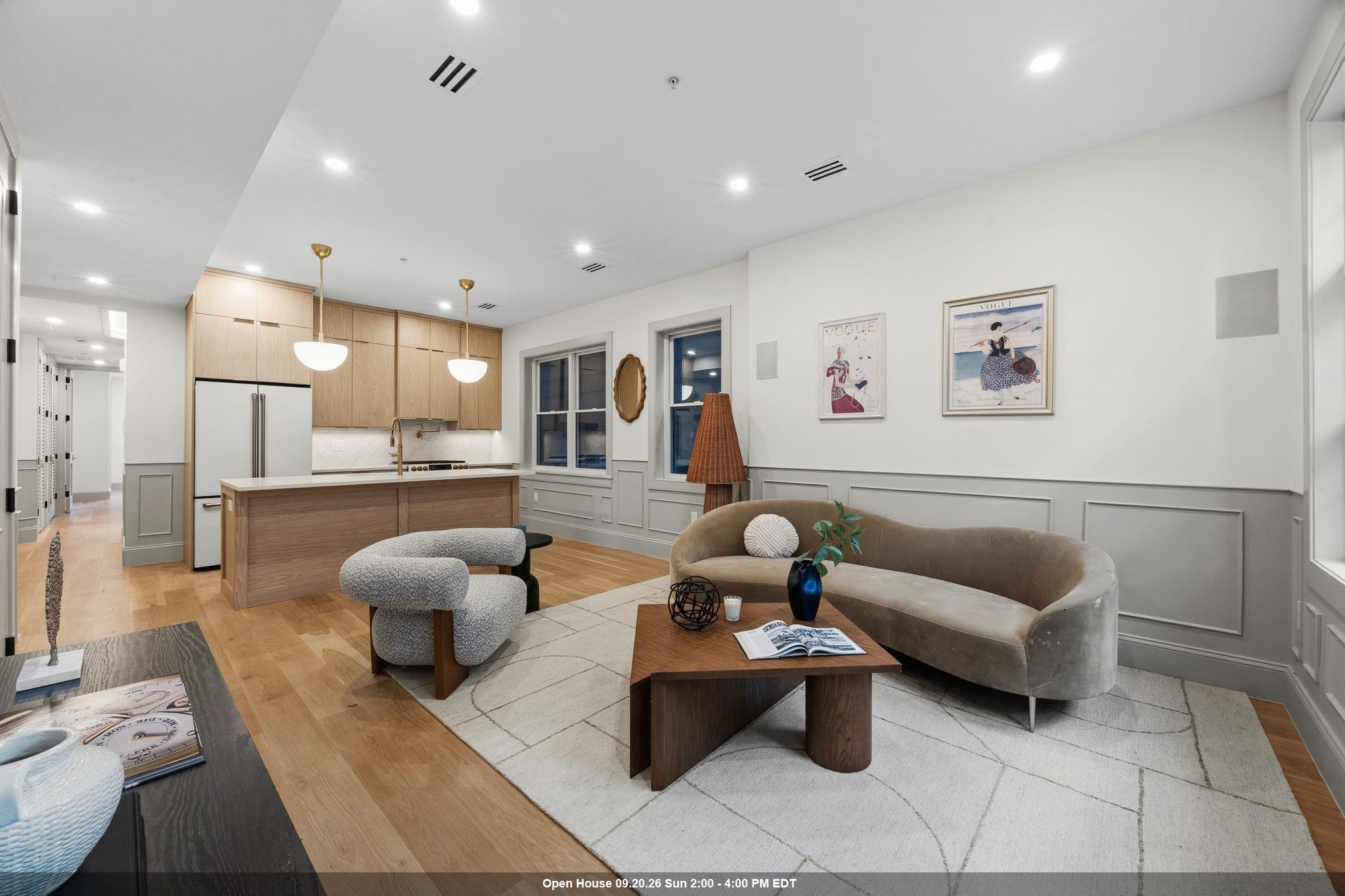 206 SHERMAN AVE Unit: 1
