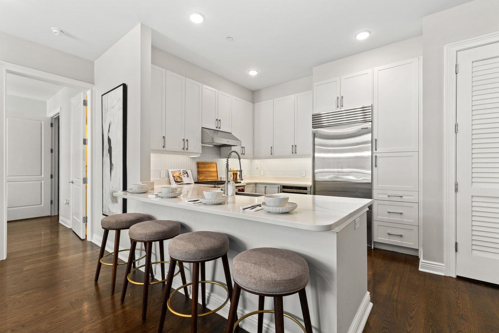 3 SOMERSET LANE Unit: 501