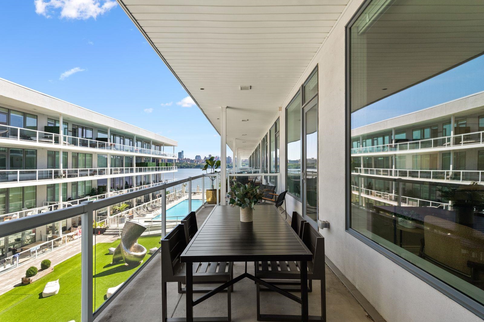 3 SOMERSET LANE Unit: 501