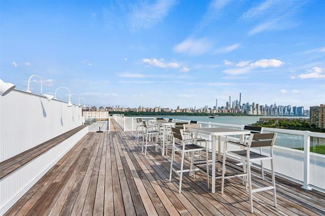 3 SOMERSET LANE Unit: 501
