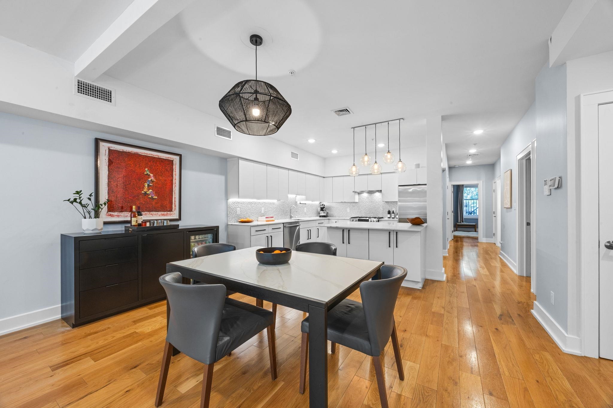 208 YORK ST Unit: 1