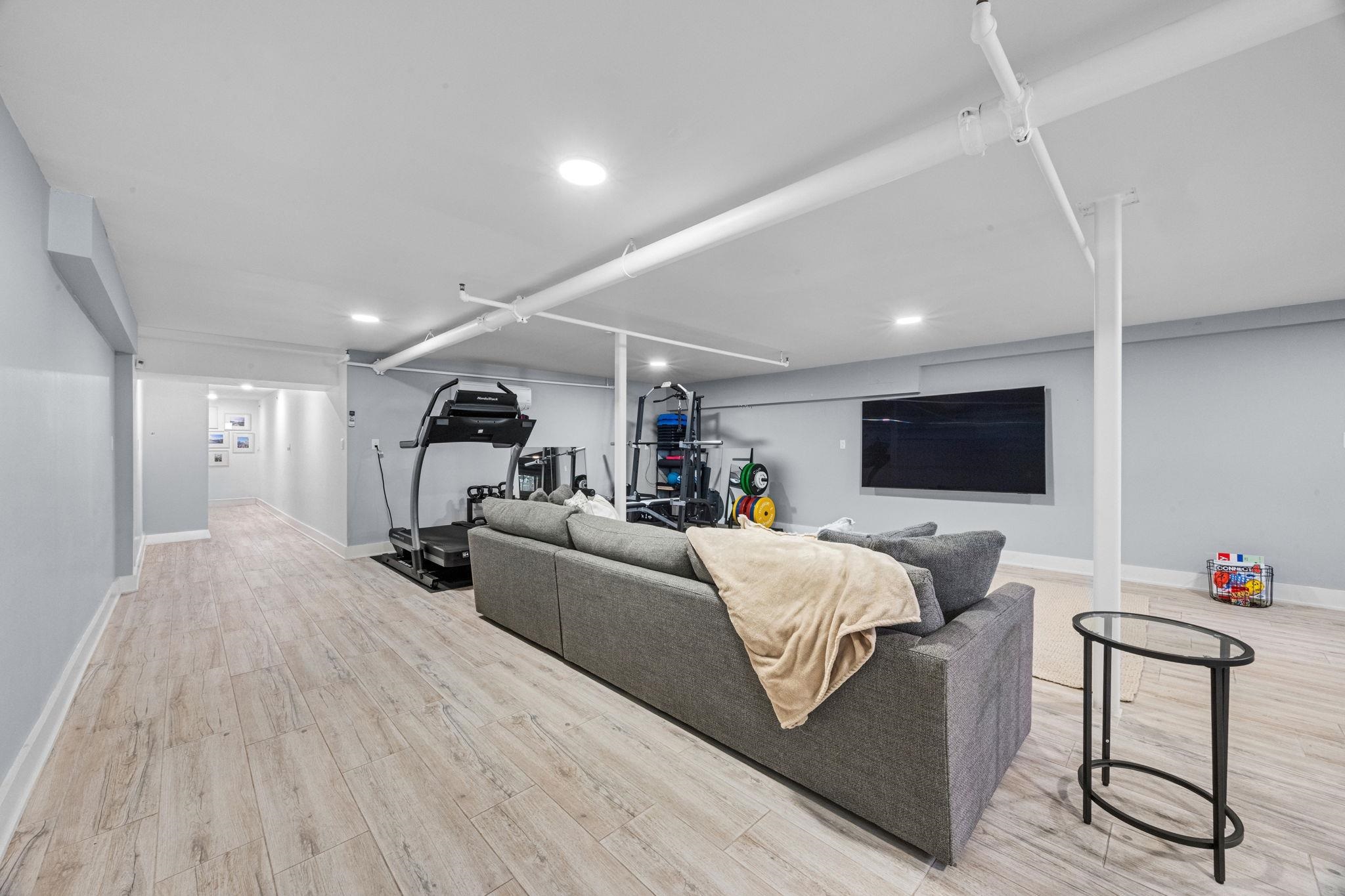 208 YORK ST Unit: 1