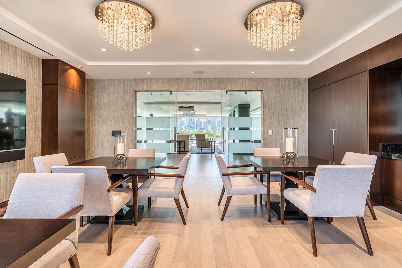 800 AVENUE AT PORT IMPERIAL Unit: 422