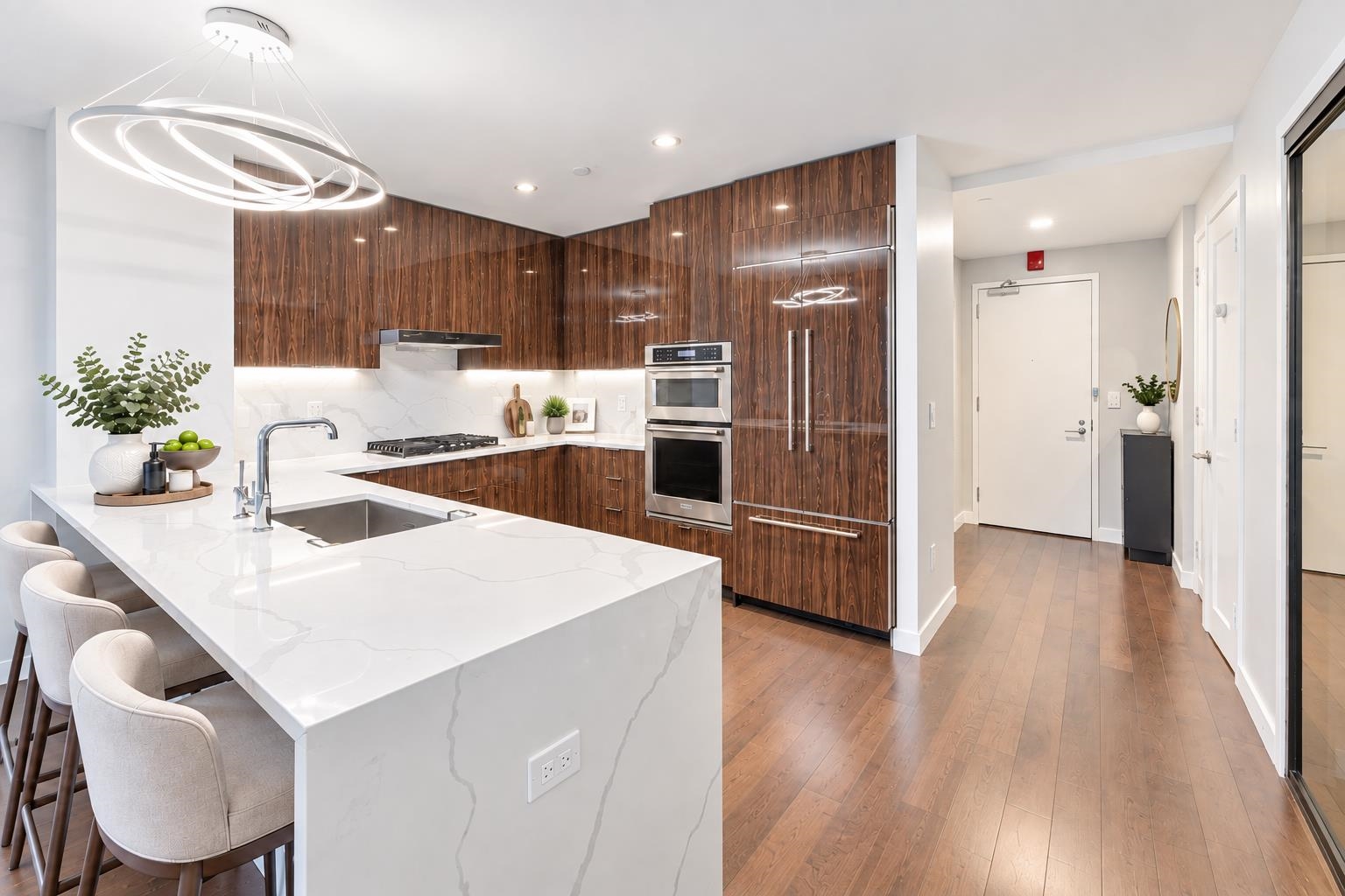 800 AVENUE AT PORT IMPERIAL Unit: 422