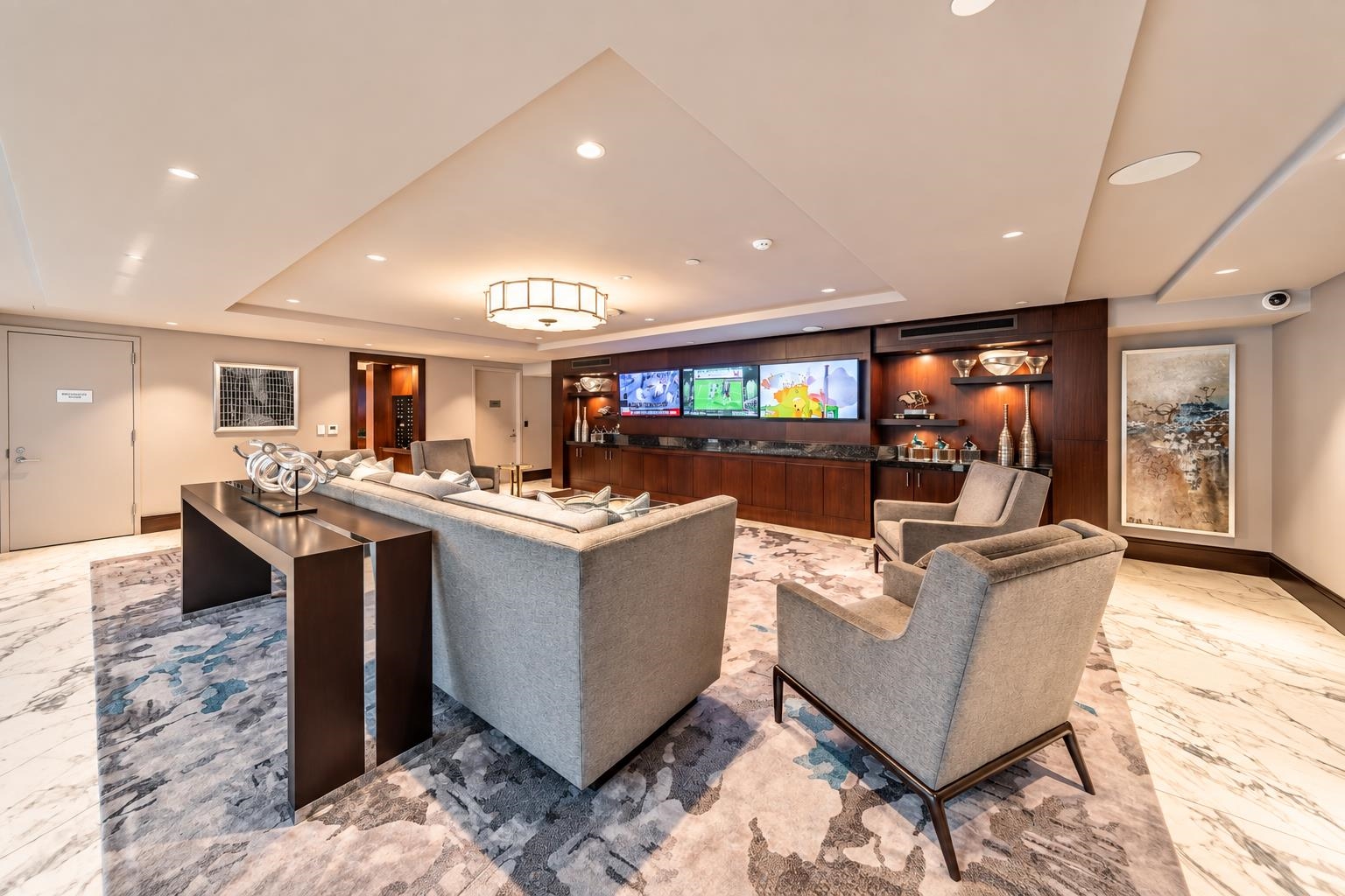 800 AVENUE AT PORT IMPERIAL Unit: 422