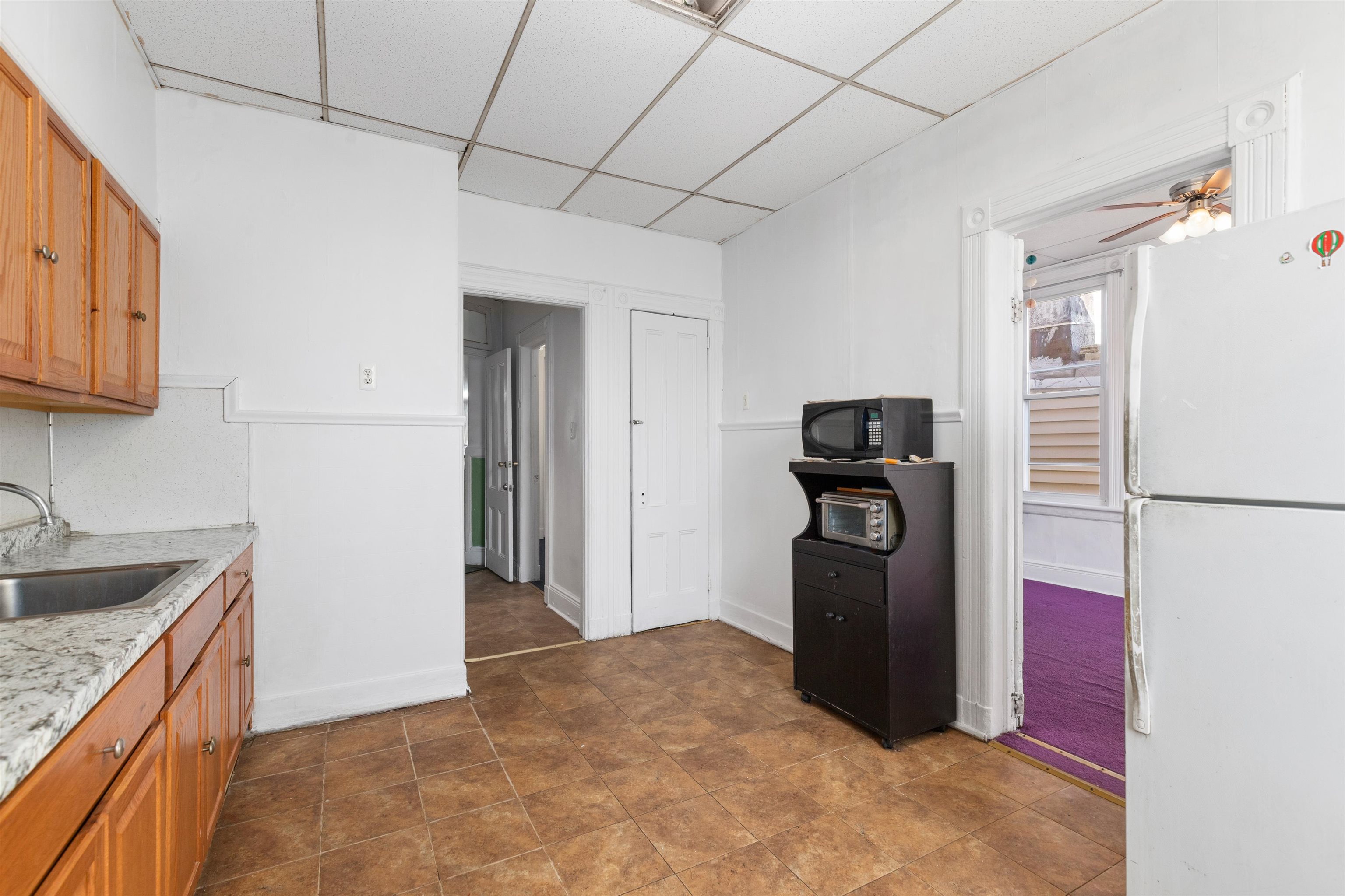 109 GRACE ST Unit: 2