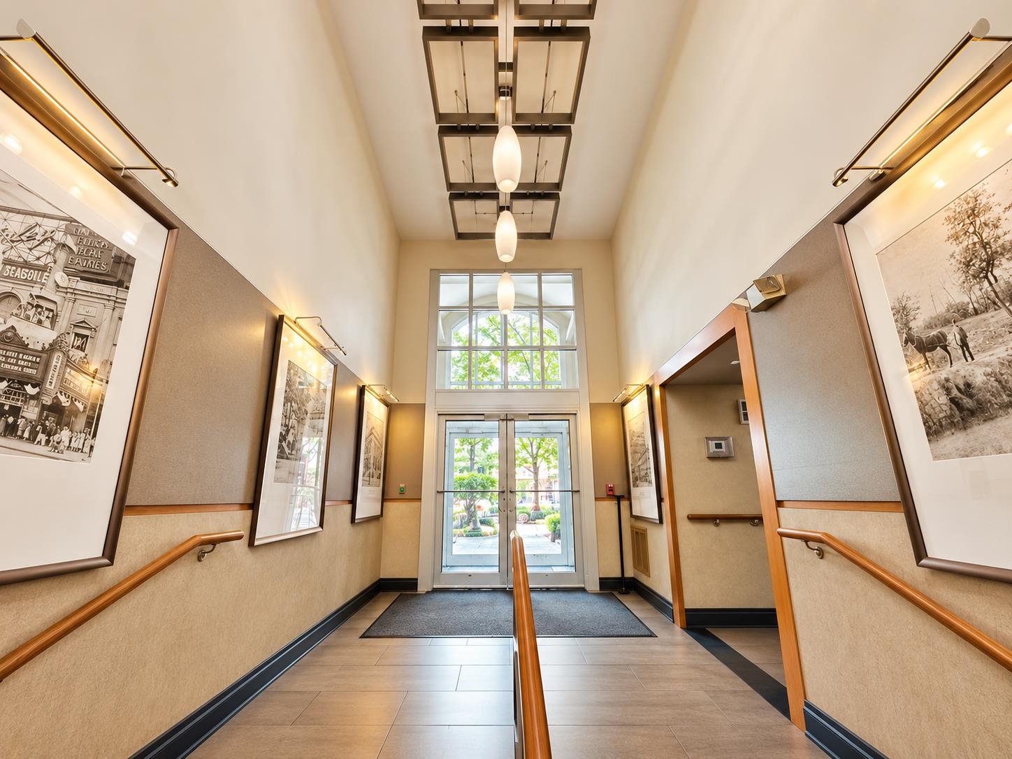 149 ESSEX ST Unit: 5S