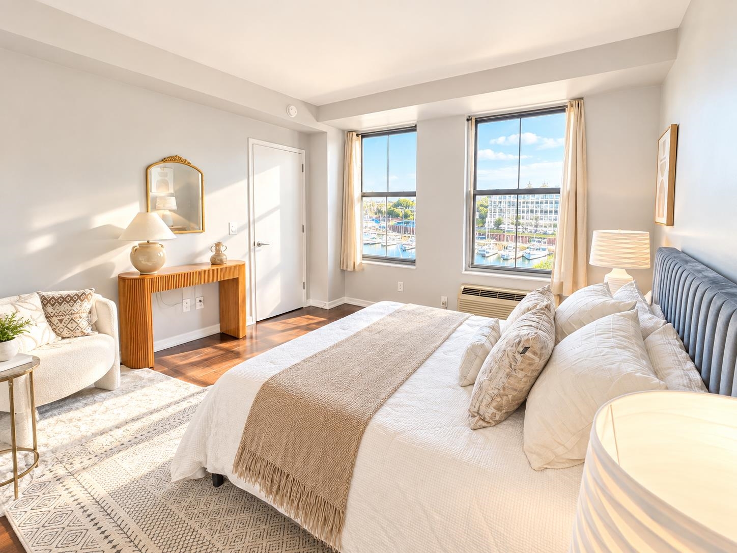 149 ESSEX ST Unit: 5S