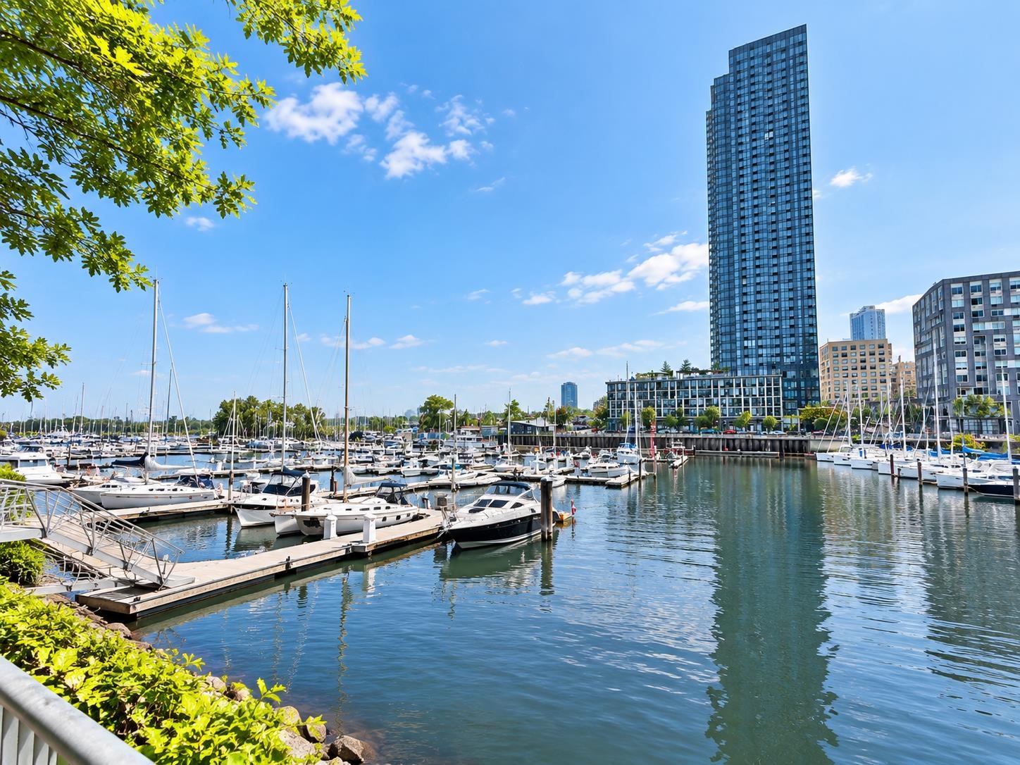 149 ESSEX ST Unit: 5S