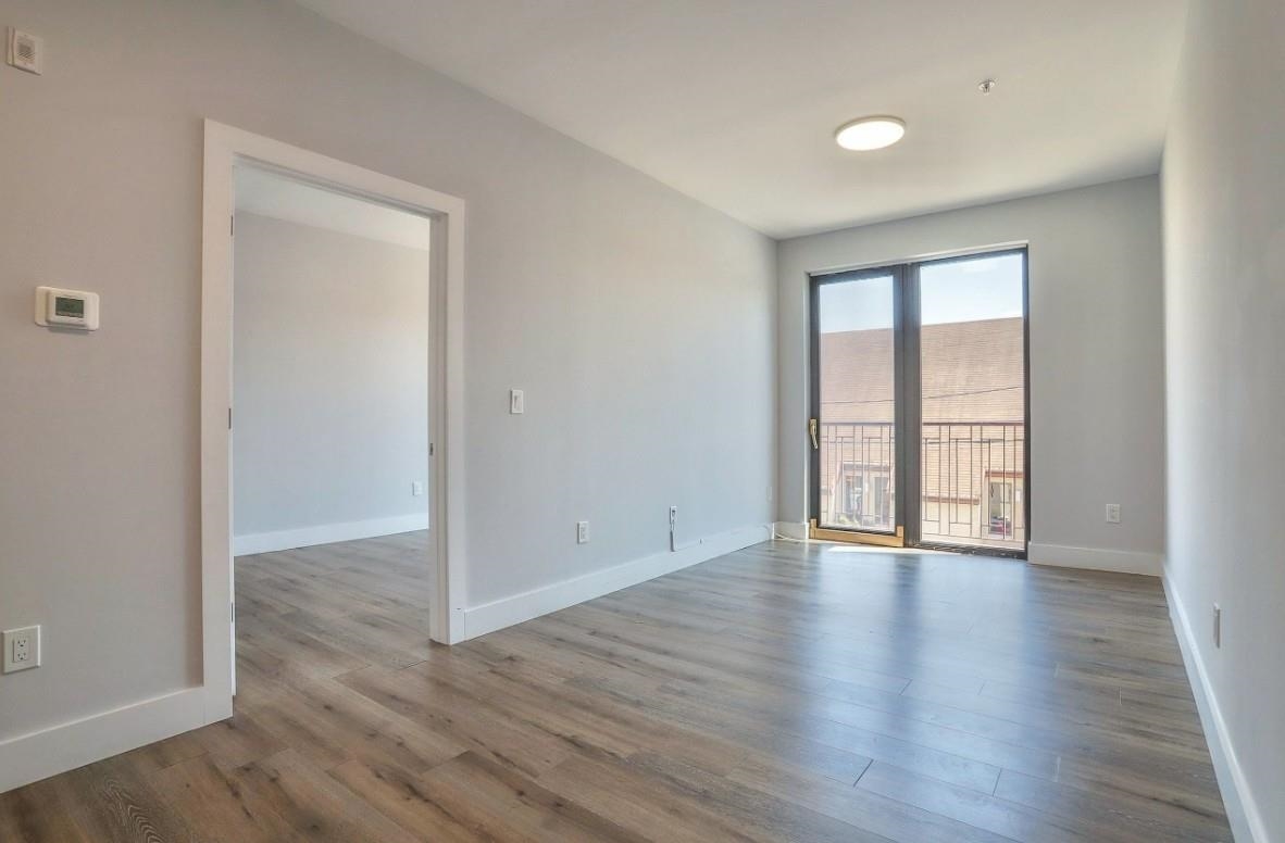 502 BROADWAY