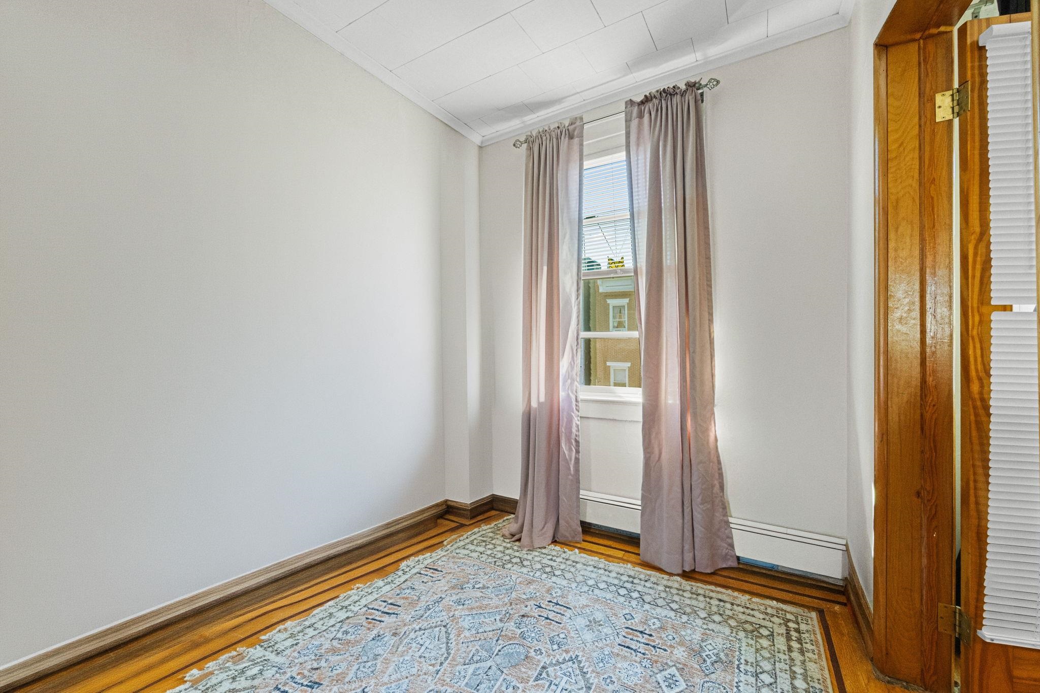 339 PARK AVE Unit: C
