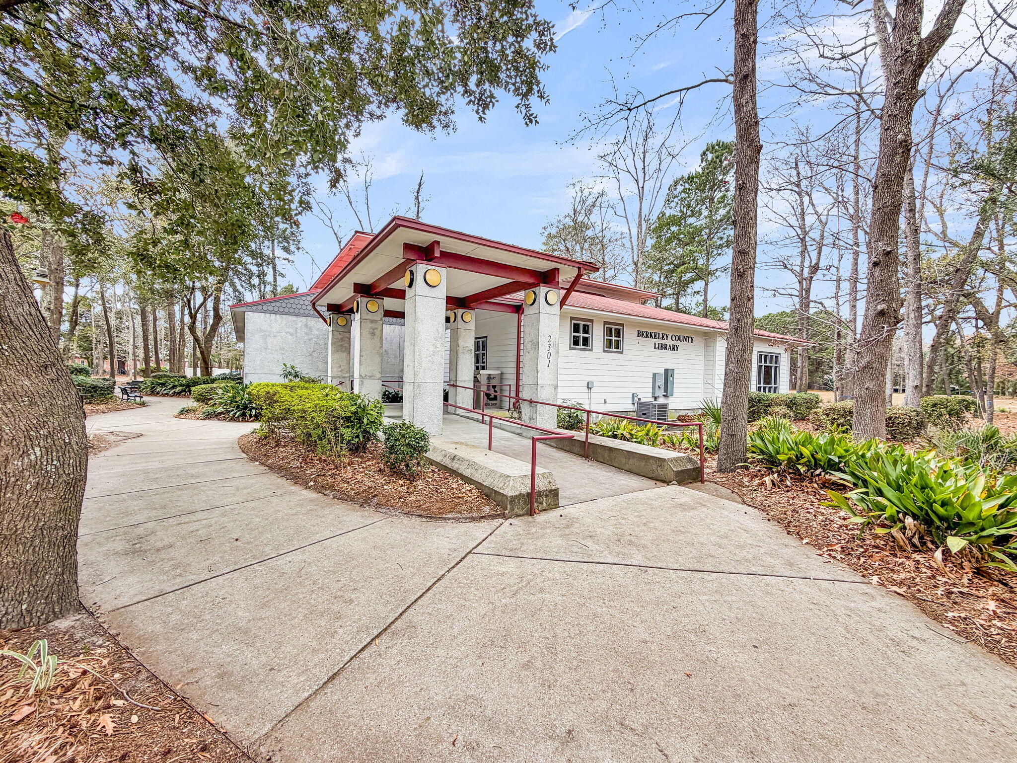 2459 Settlers Street
