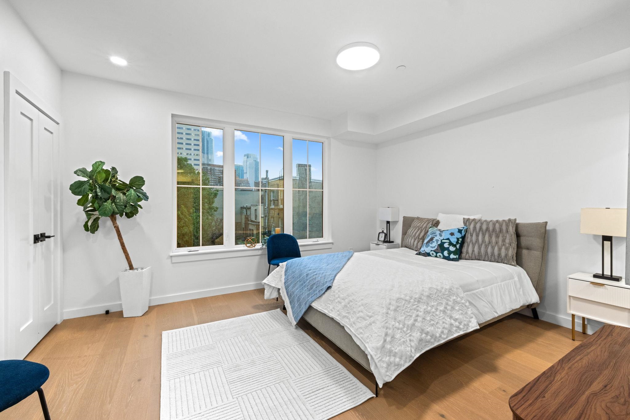 316 BARROW ST Unit: 2