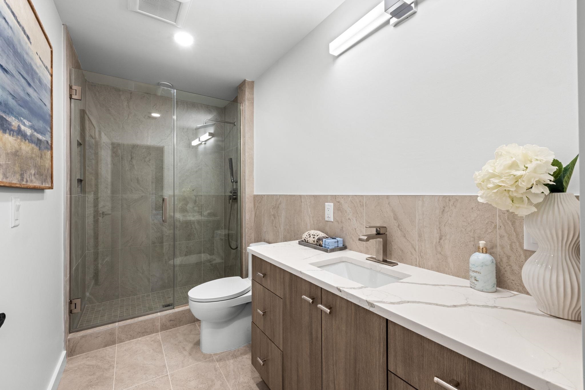 316 BARROW ST Unit: 2