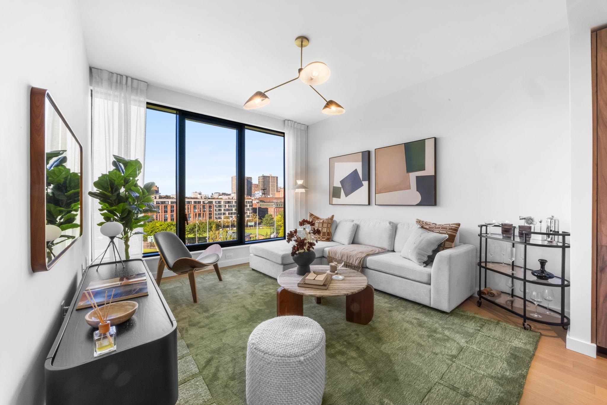 387 8TH ST Unit: 2D