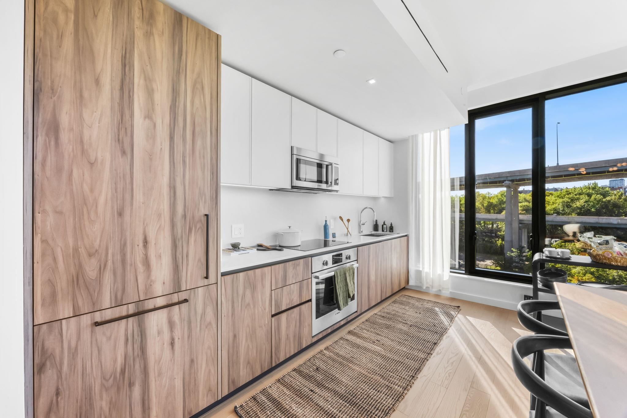 387 8TH ST Unit: 2G